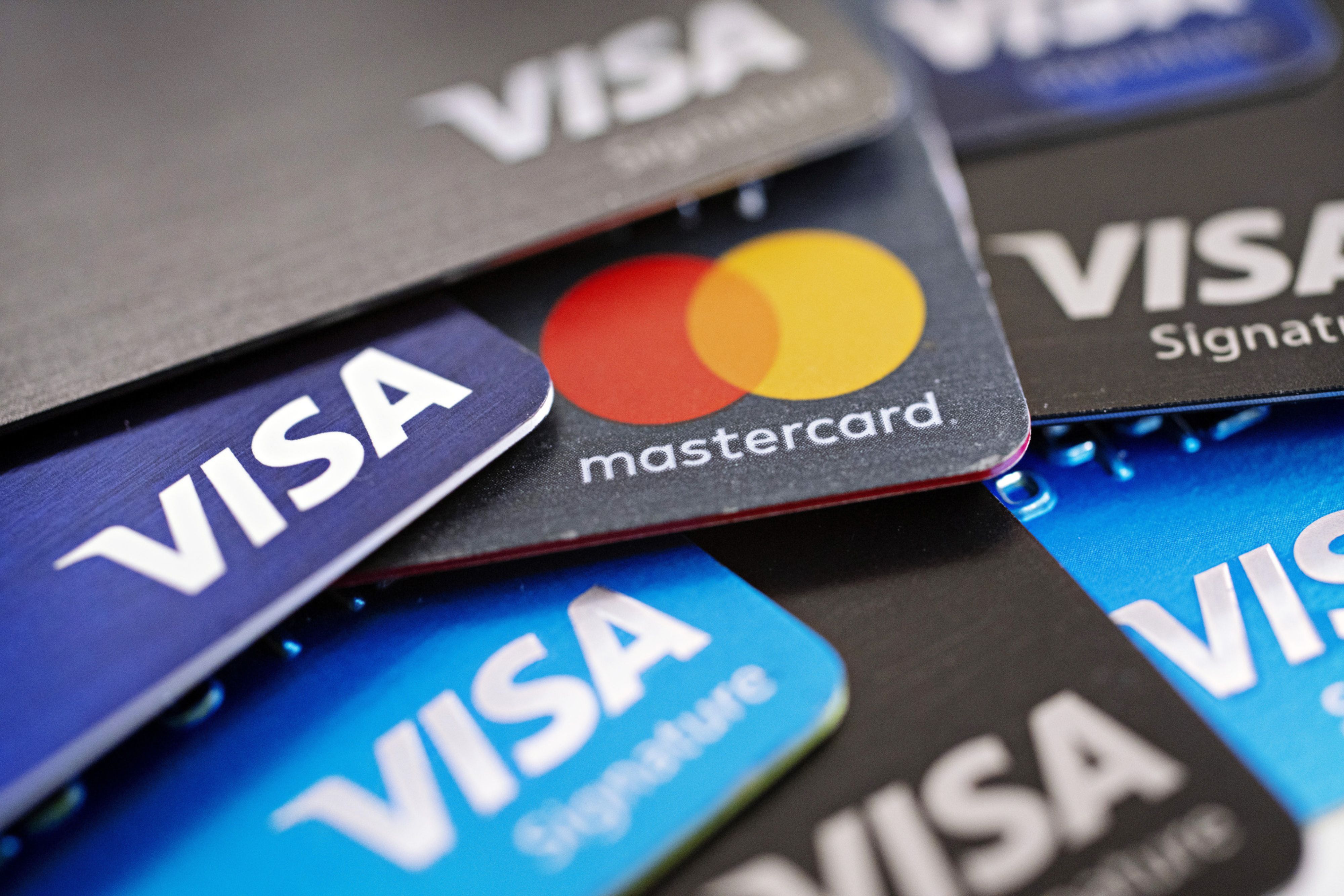 Republican business group launches ad blitz against credit card reform bill - Vimarsana News