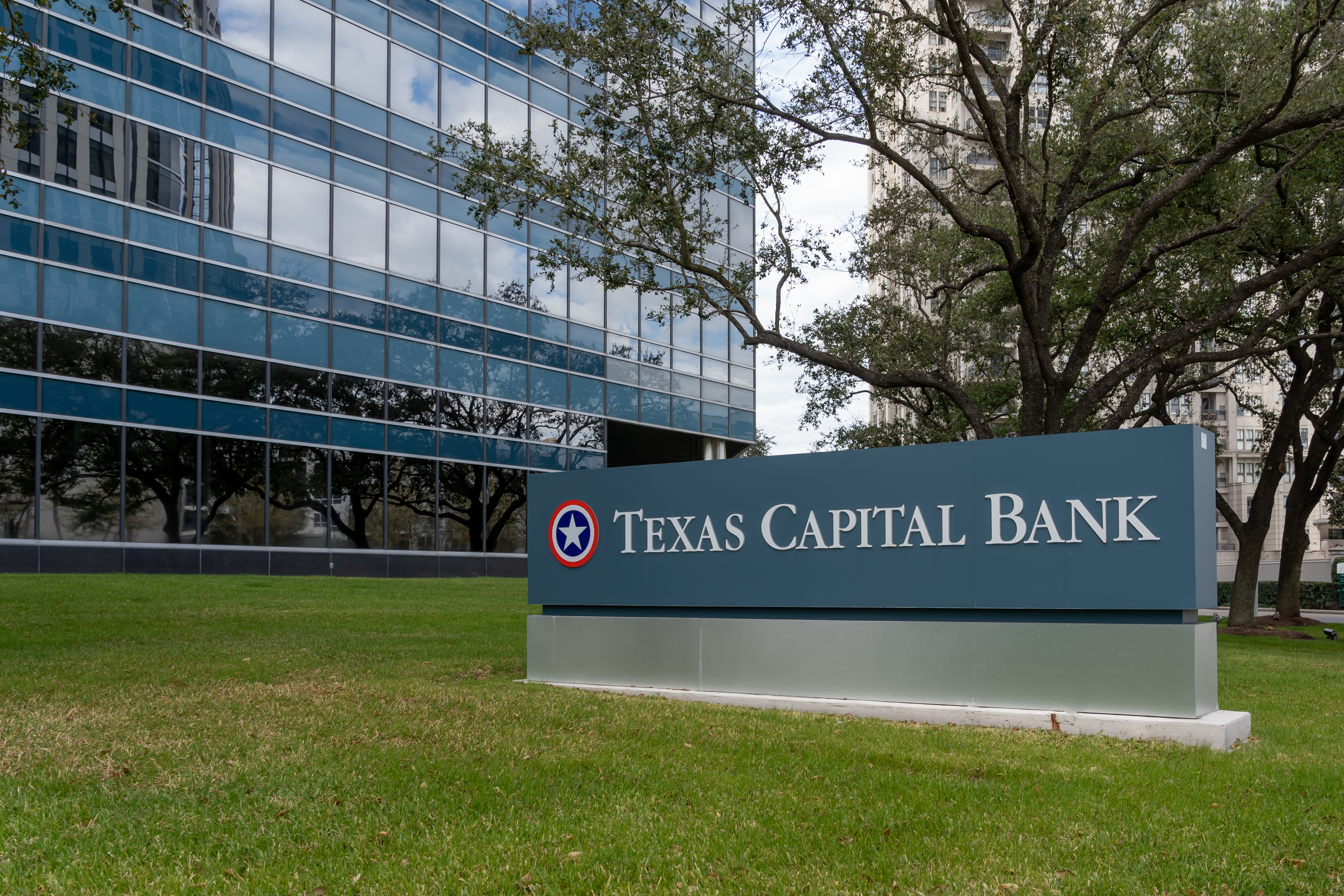 Texas Capital's large deposit runoff was deliberate, executives say - Vimarsana News