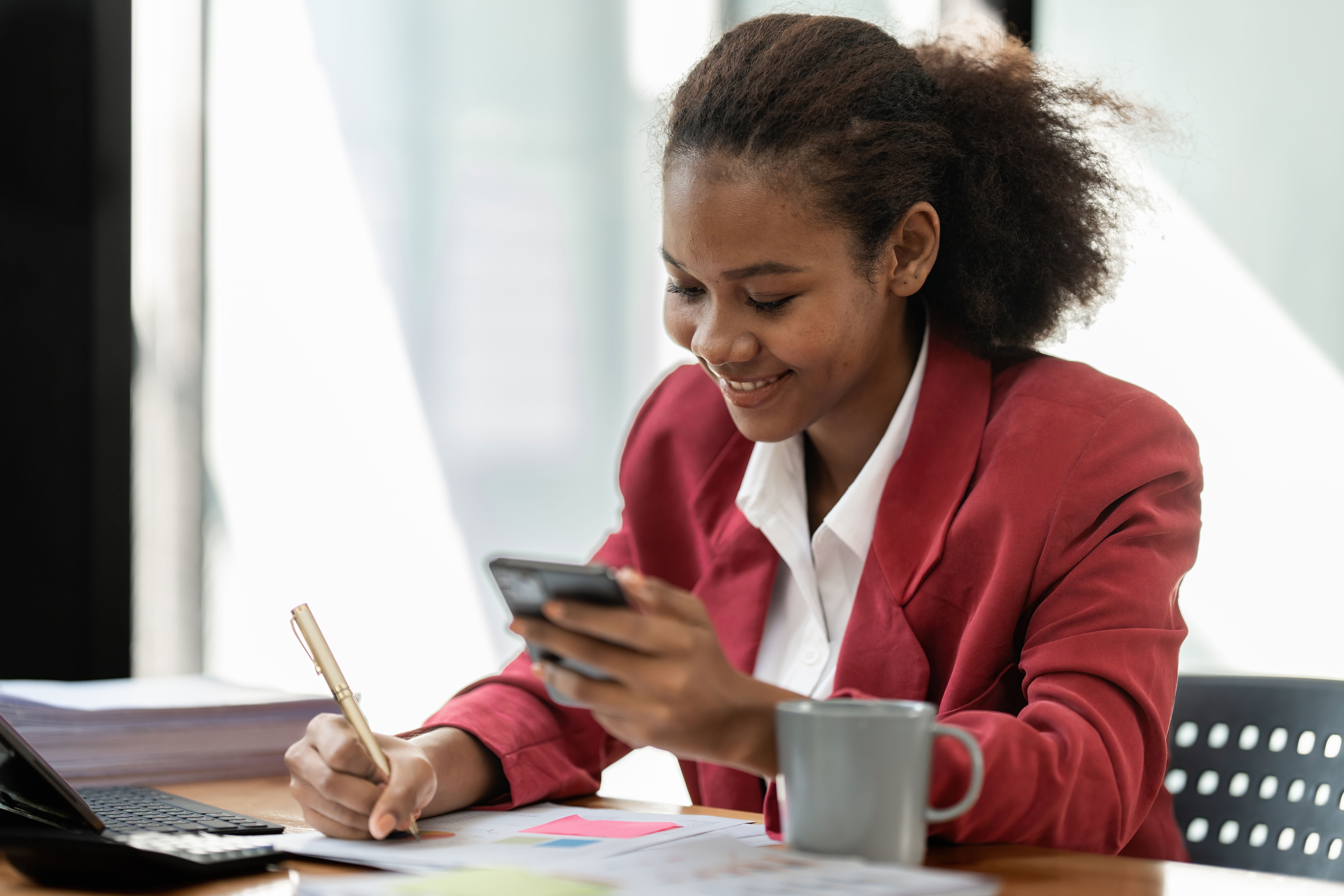 What financial advisors should know about serving women clients - Vimarsana News