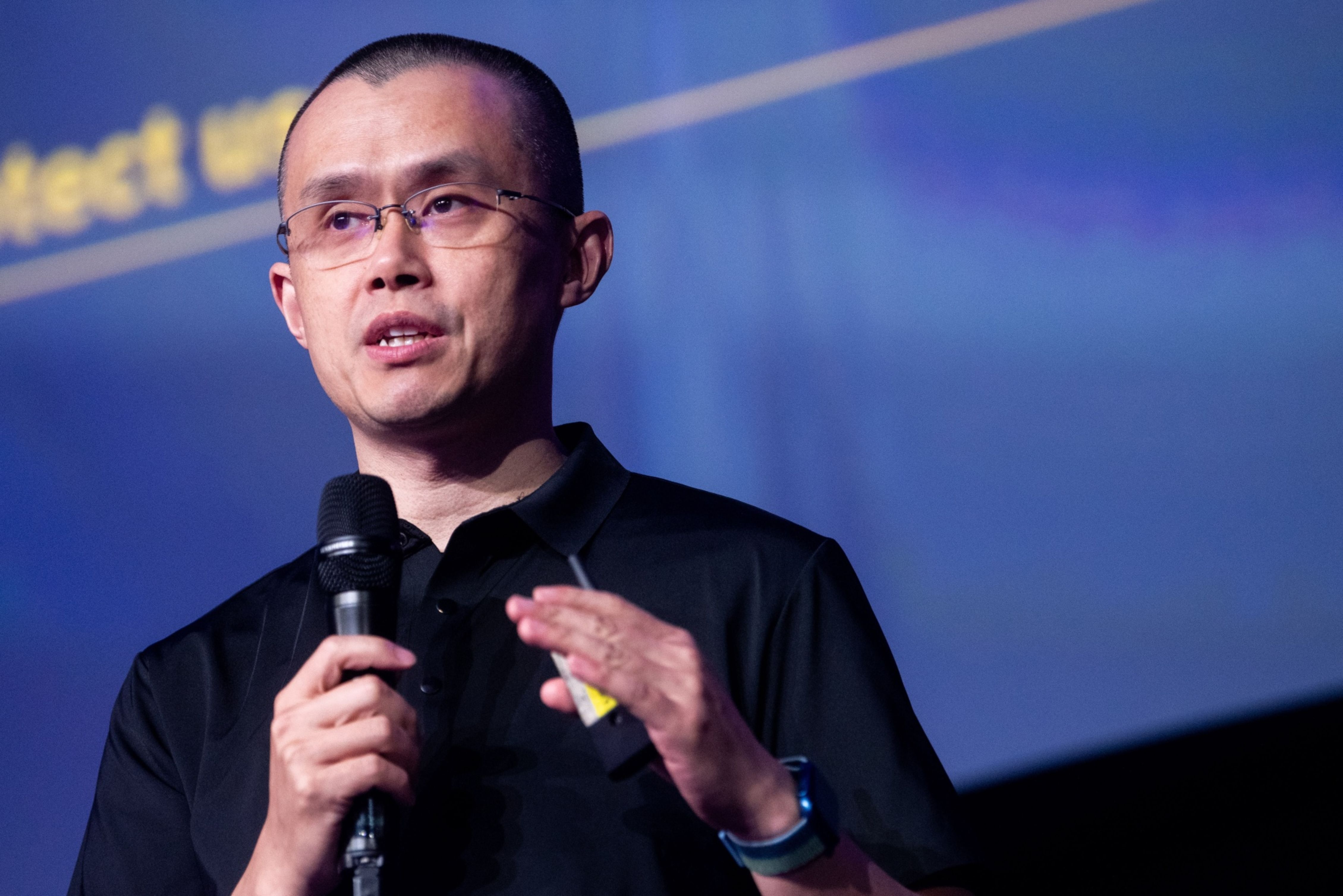 Binance, alone at the top after FTX, stirs 'too big to fail' crypto worry - Vimarsana News
