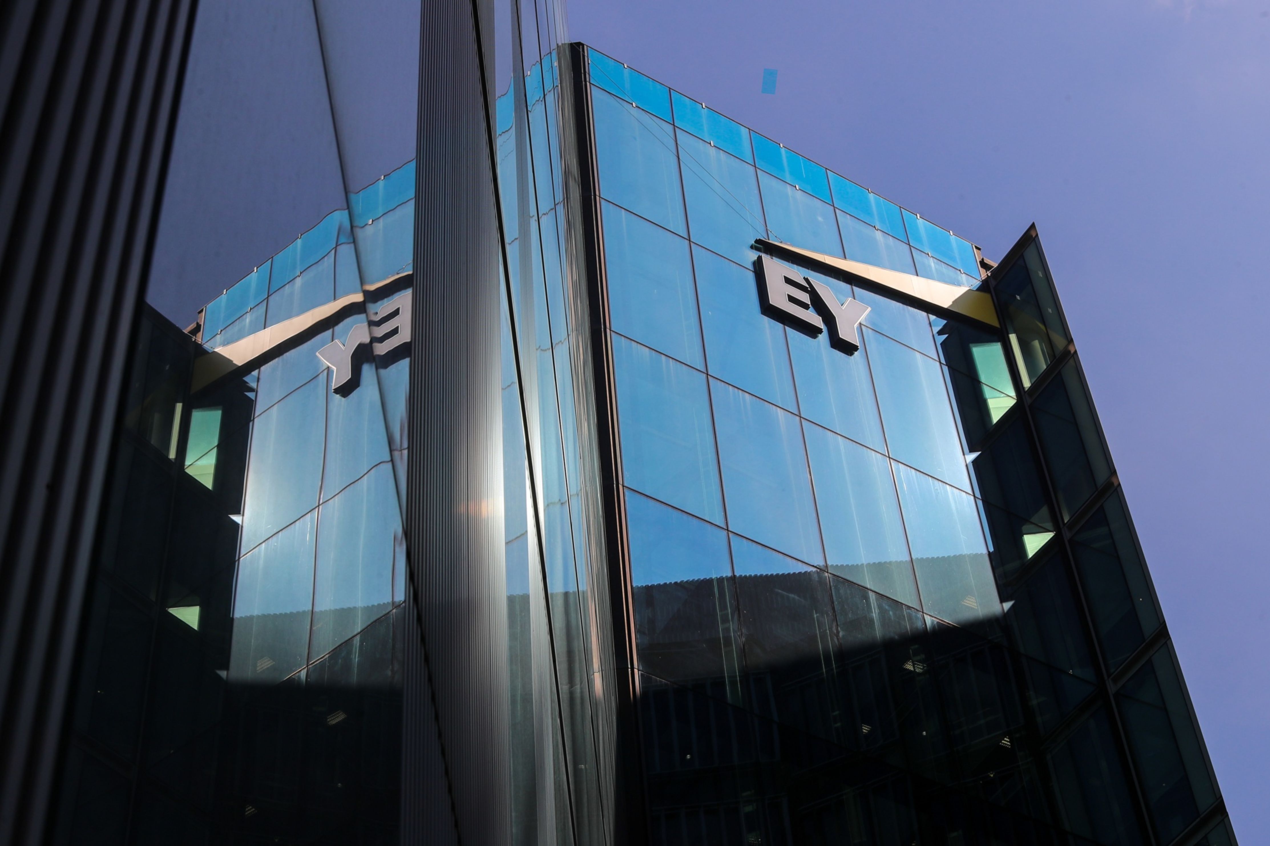 Finance leaders back ESG standards - Vimarsana News