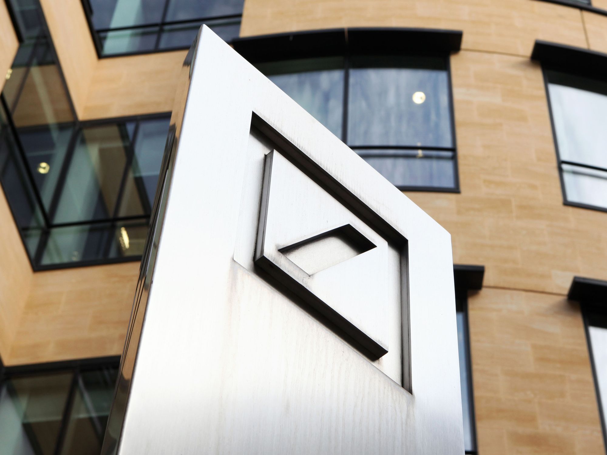 Ex-Deutsche Bank trader asks top court to quash spoofing conviction - Vimarsana News