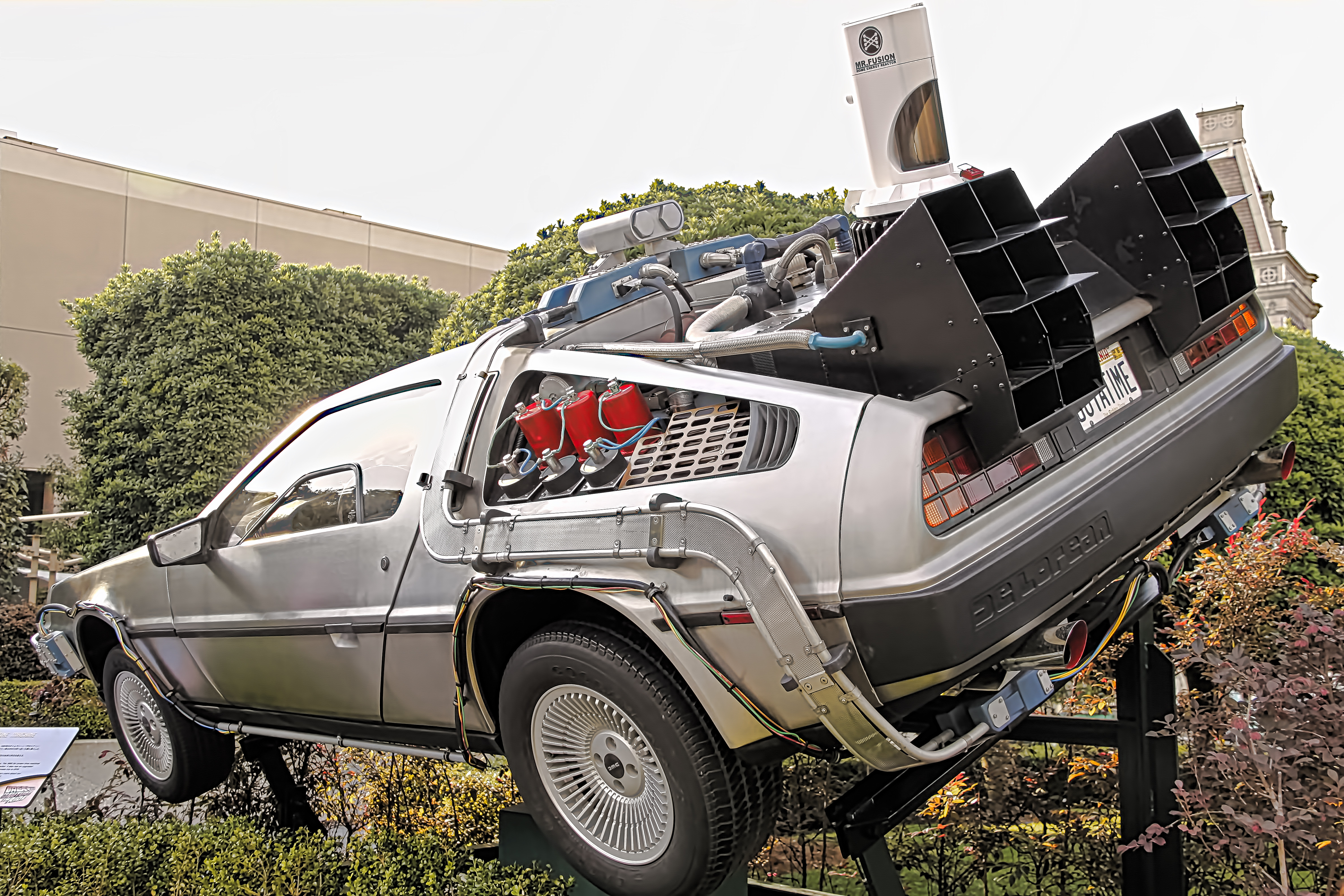 As business gets tough, go "Back to the Future" | National Mortgage News - Vimarsana News