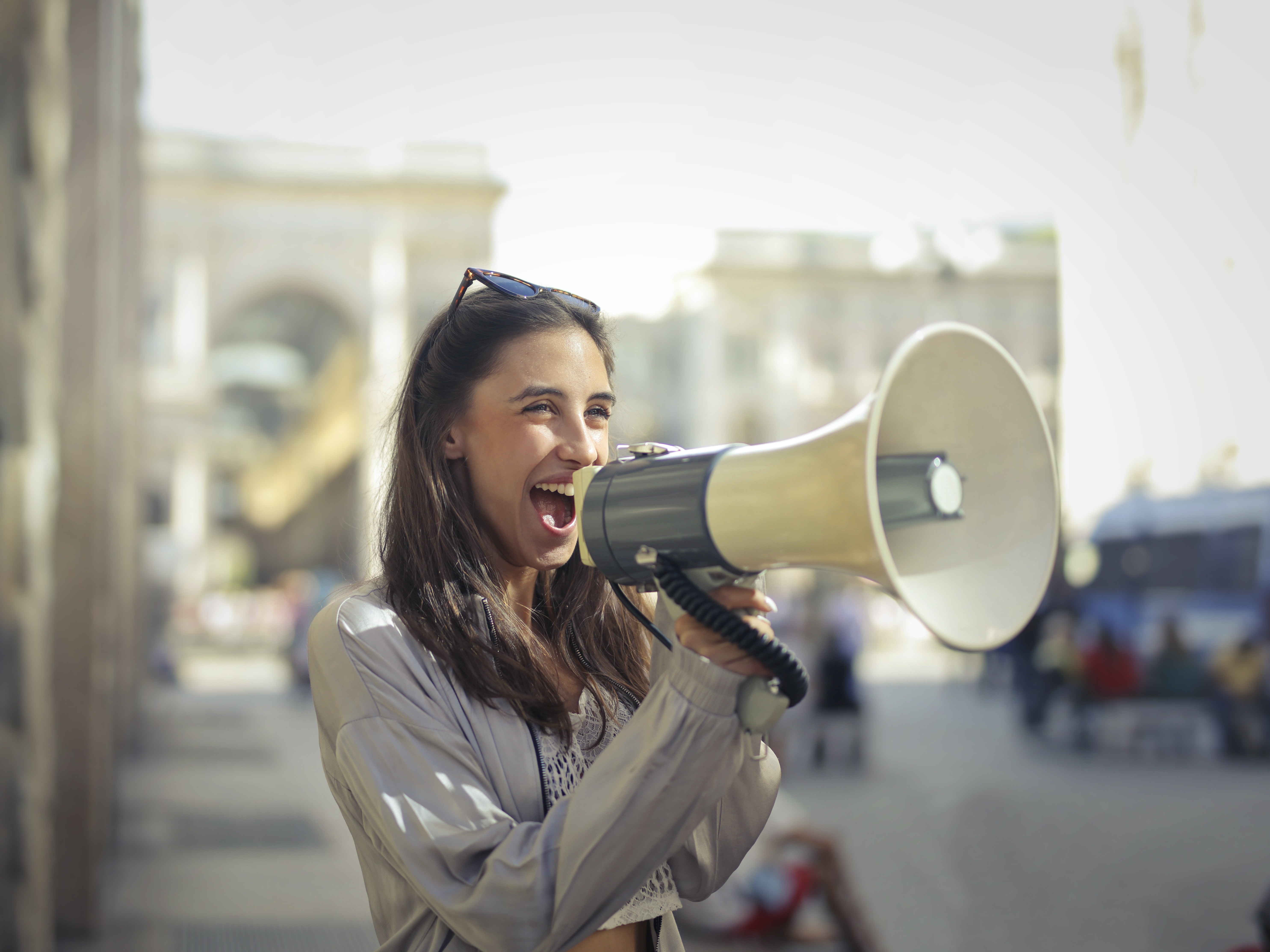 71 percent of employees under 35 want to talk about politics at work - Vimarsana News