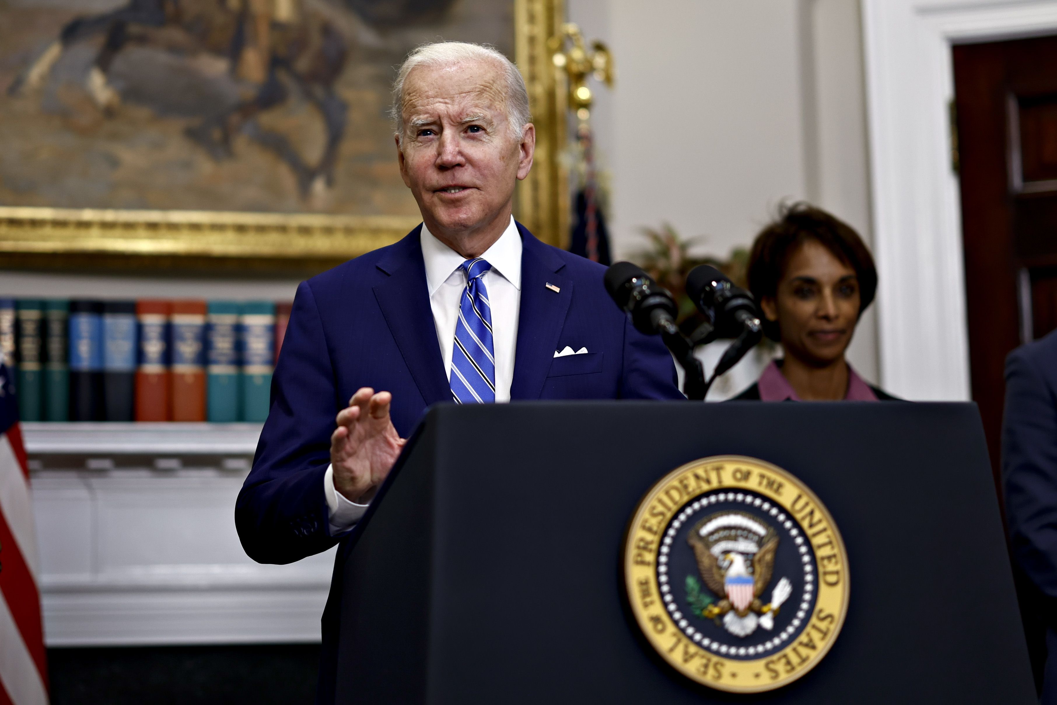 Biden veto sets up court battle over water - Vimarsana News