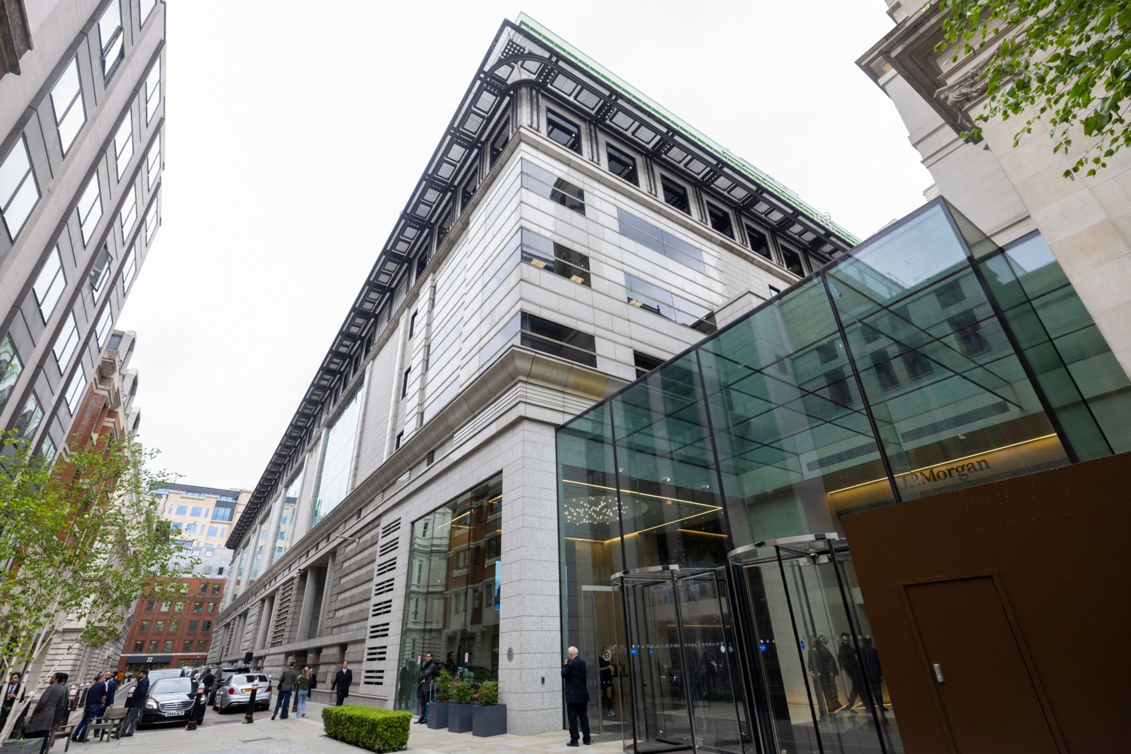 JPMorgan's U.K. digital bank has more than 1 million customers - Vimarsana News