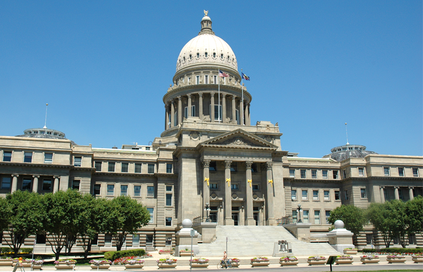 Idaho, Wyoming propose bank ban bills for oil, gun boycotts - Vimarsana News