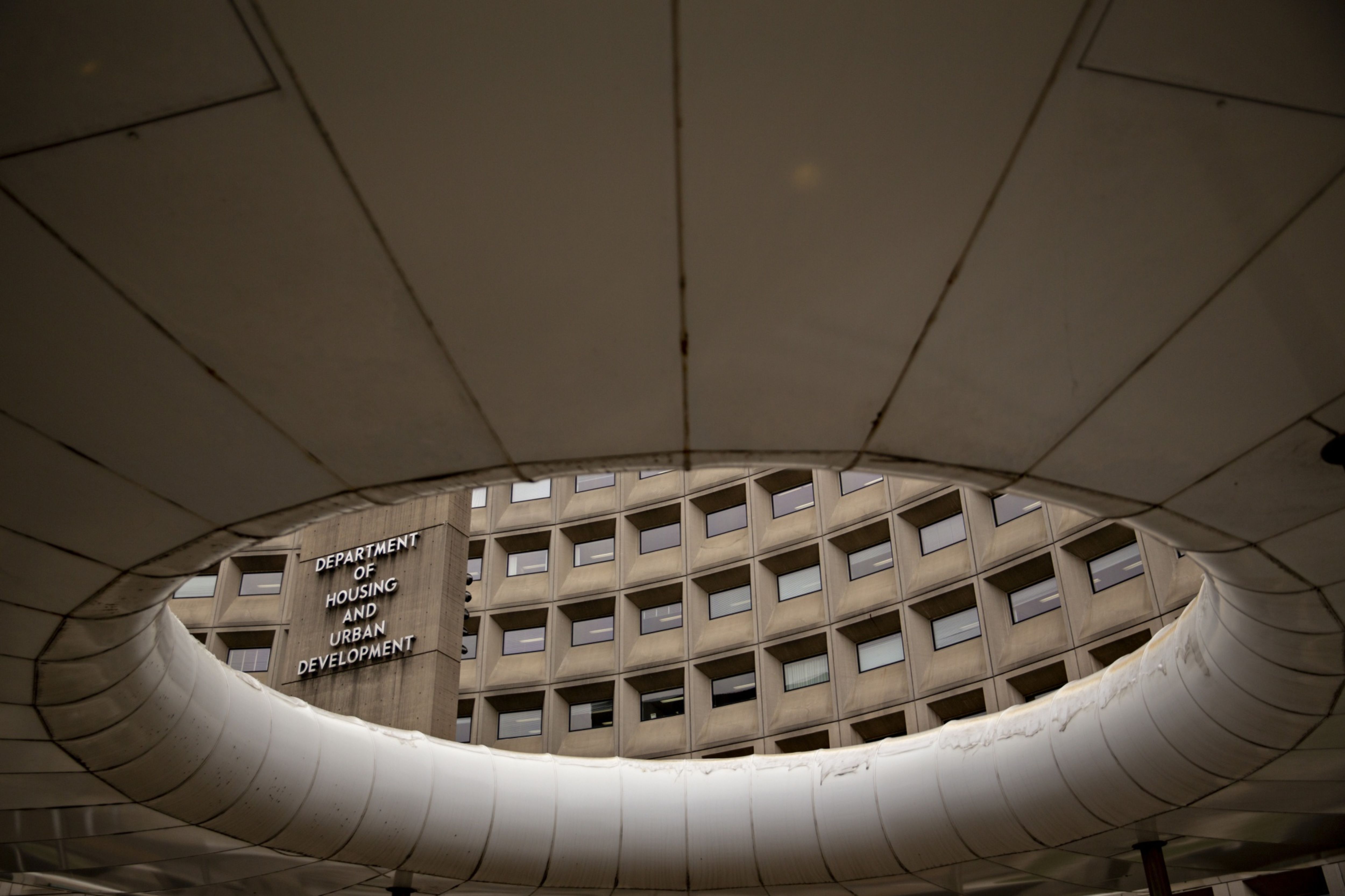 Are shaky nonbanks putting Ginnie Mae at risk? - Vimarsana News