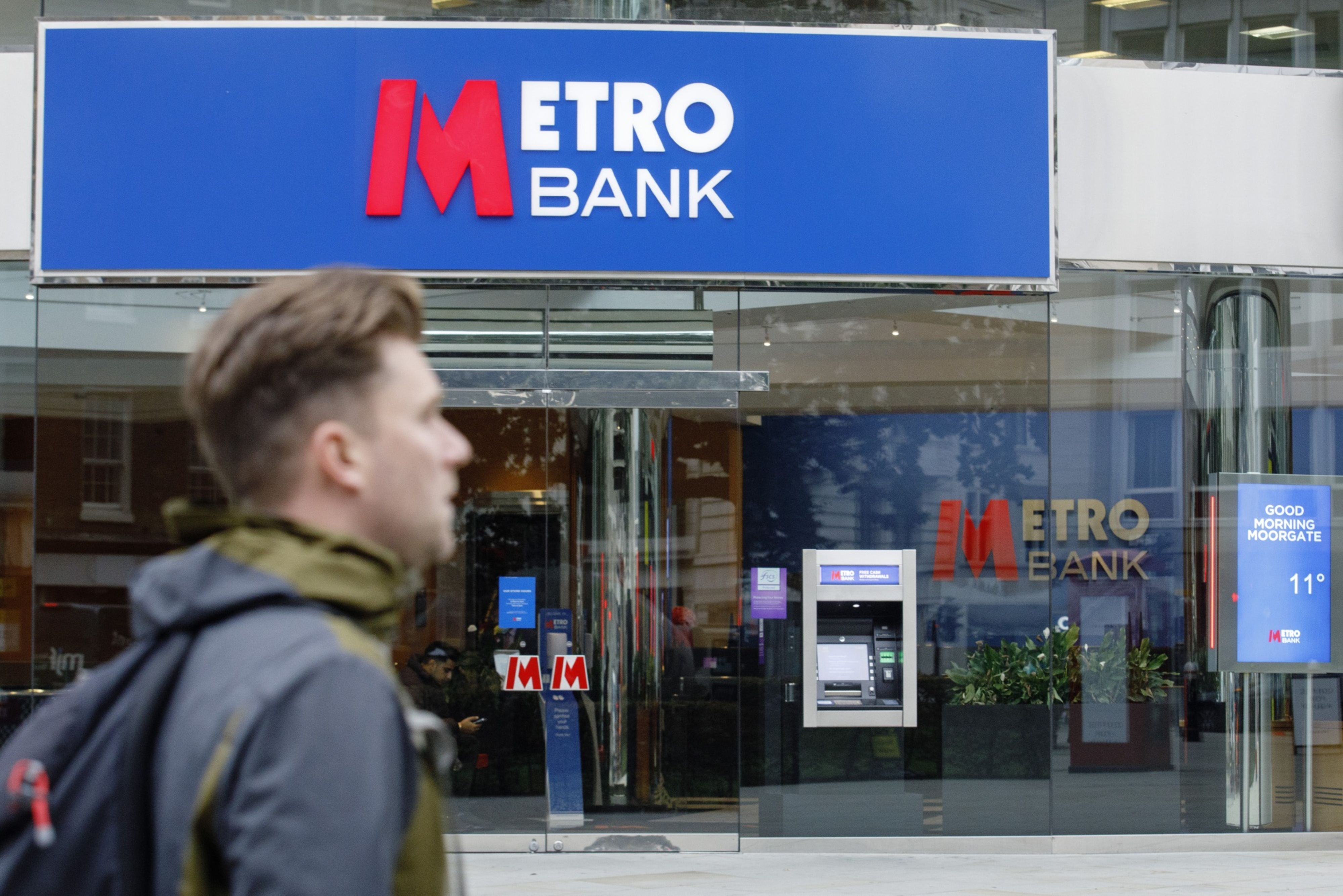 U.K.'s Metro Bank draws takeover interest from Carlyle - Vimarsana News