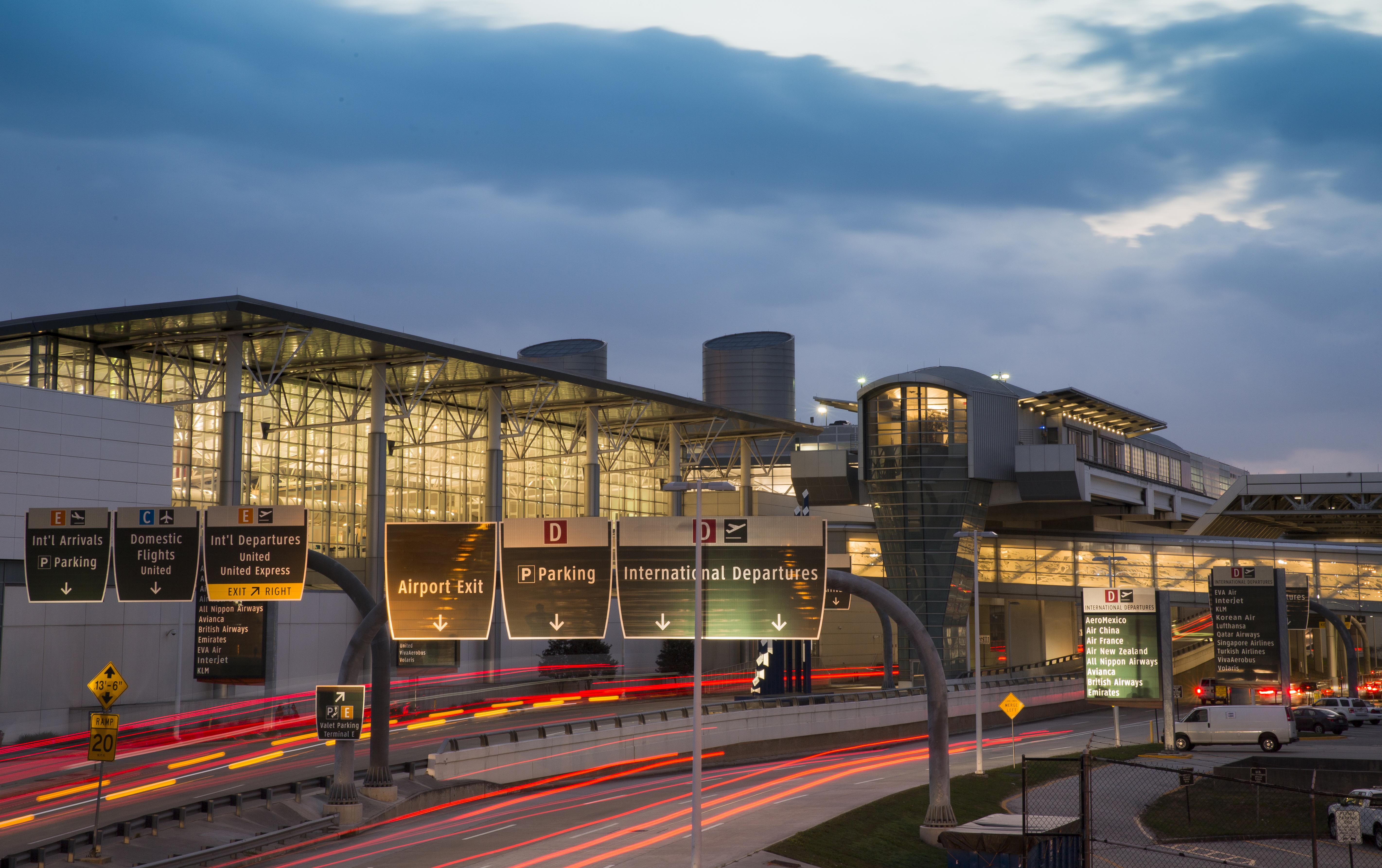 S&P lifts Houston airport system ratings - Vimarsana News