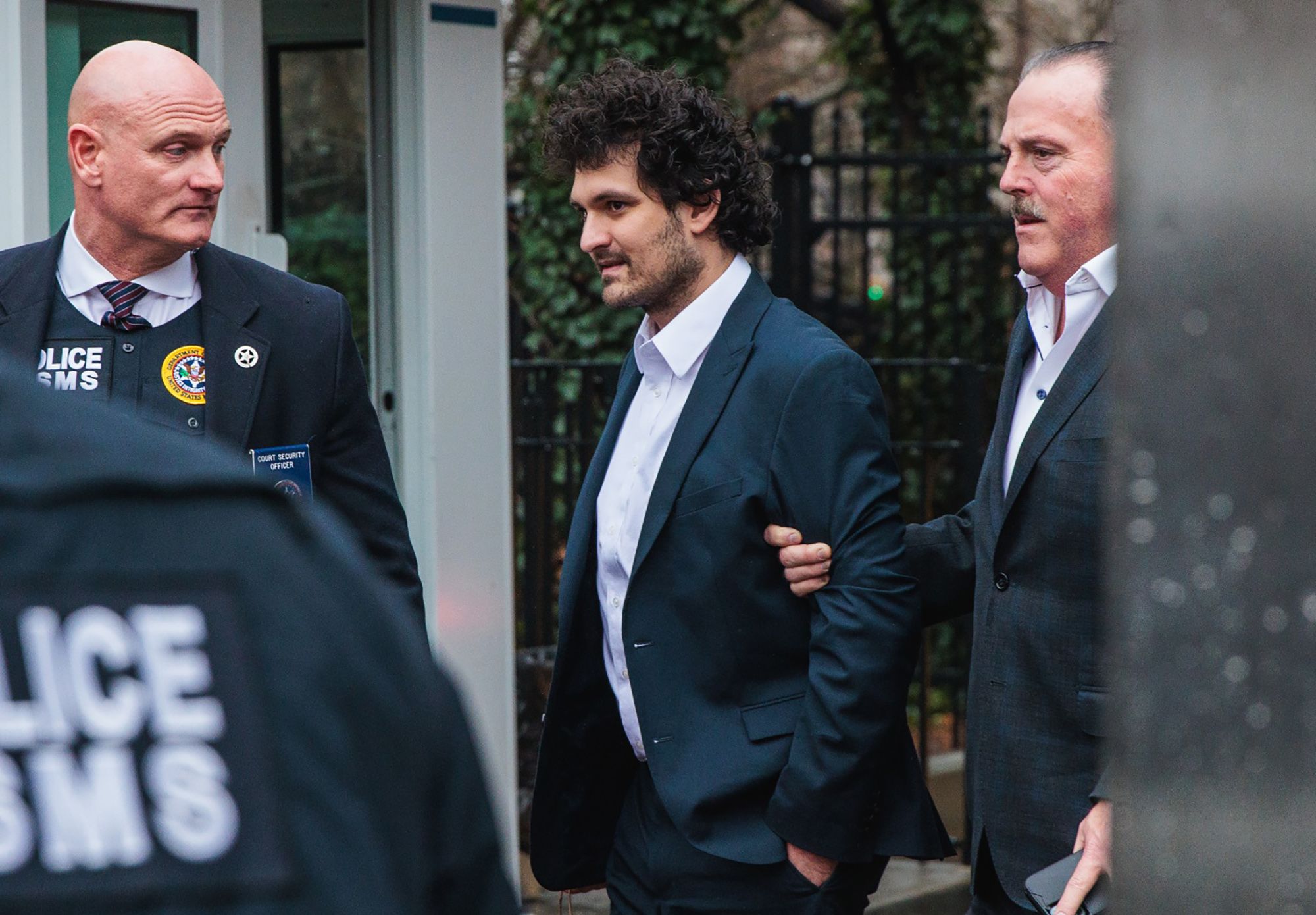 Bankman-Fried pleads not guilty to fraud charges in FTX case - Vimarsana News