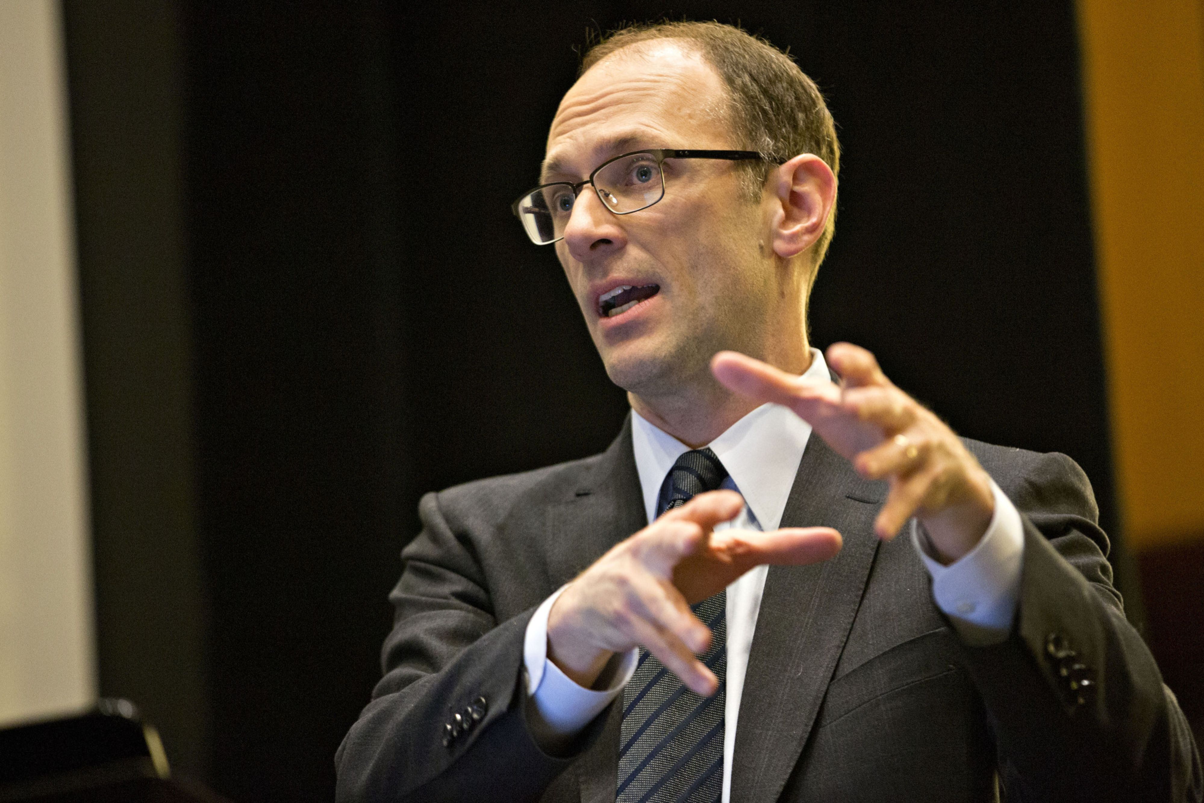 Goolsbee's appointment at Chicago Fed points to rising political tension at central bank - Vimarsana News