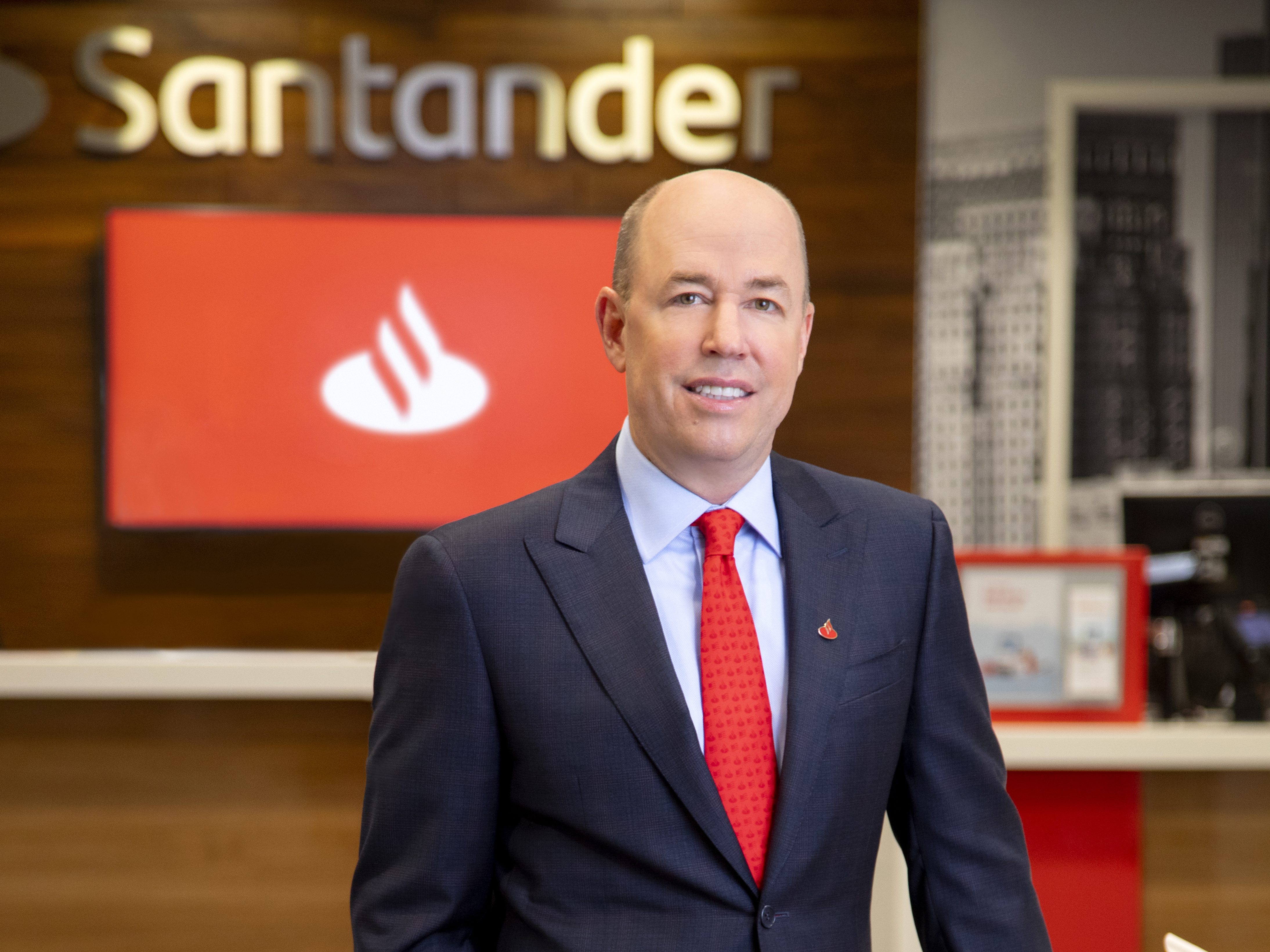 Why Santander's subprime auto lender is expanding to customers with higher credit scores - Vimarsana News