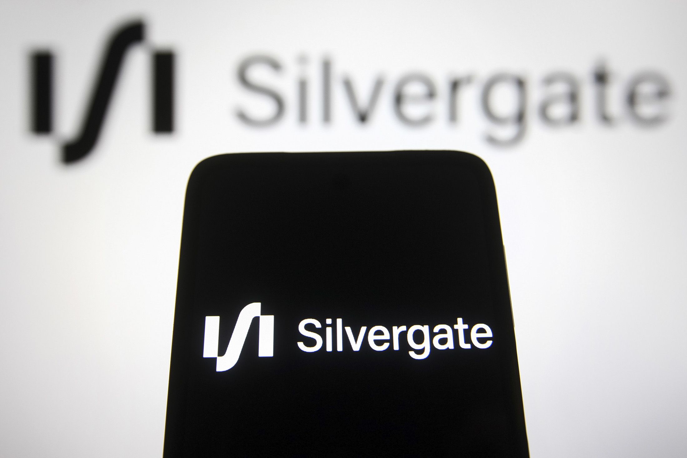 Crypto bank Silvergate falls after earnings miss - Vimarsana News