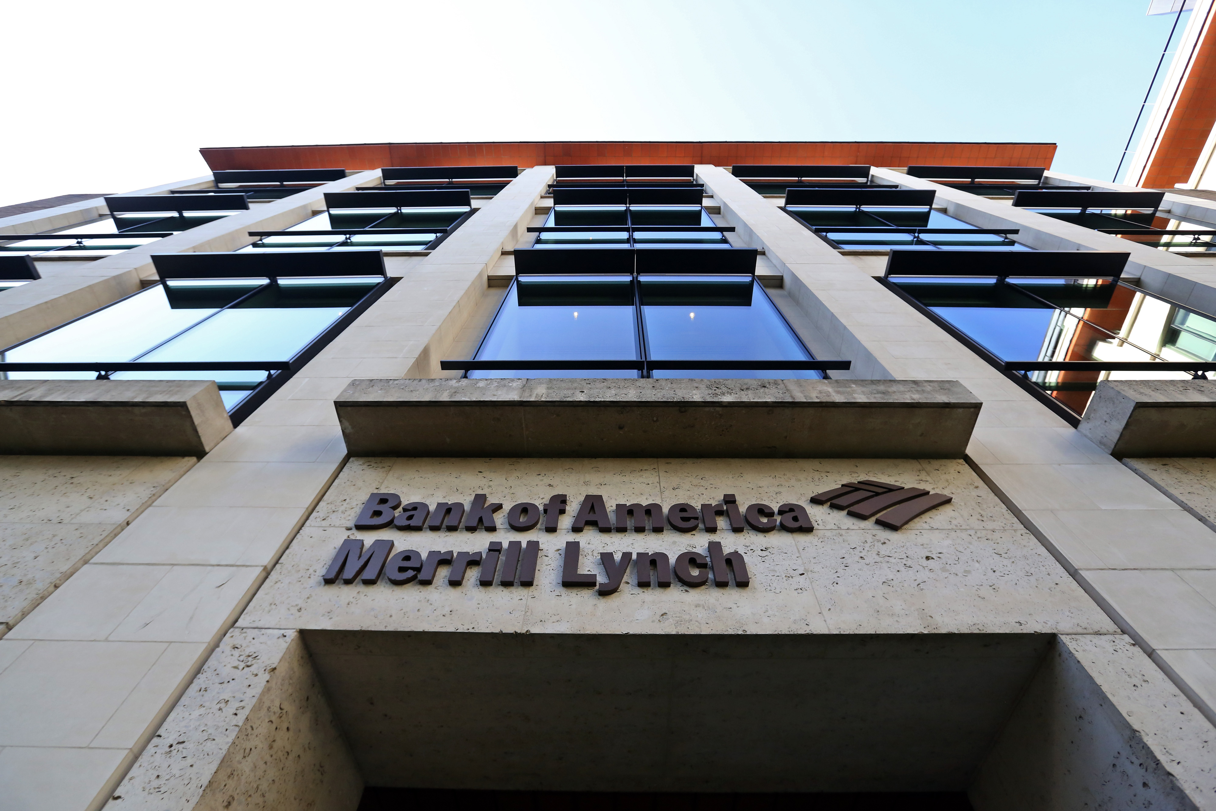 Merrill Lynch ramps up wealth unit as rich clients Flock to Florida - Vimarsana News