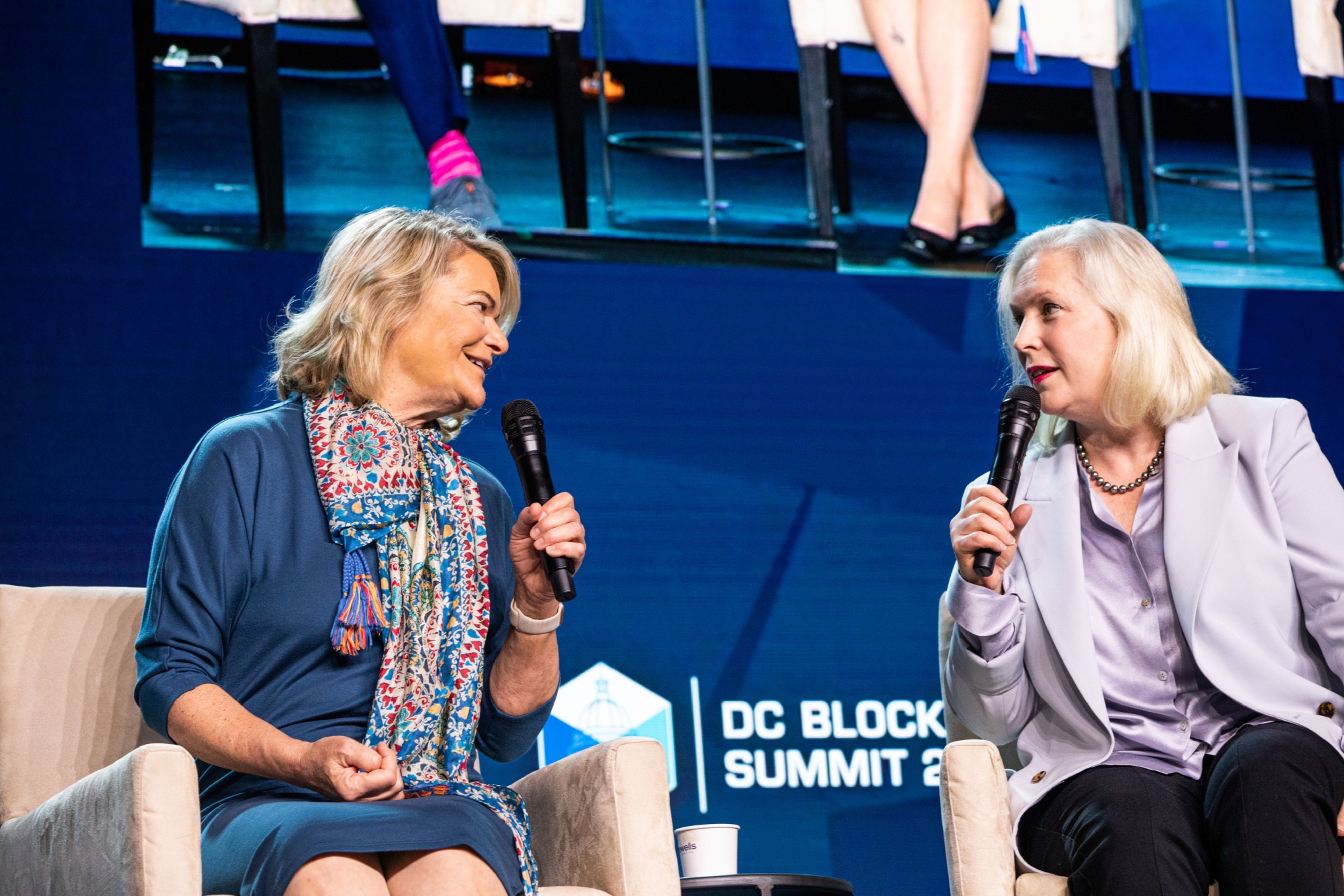 The Lummis-Gillibrand crypto bill provision that has banks on edge - Vimarsana News