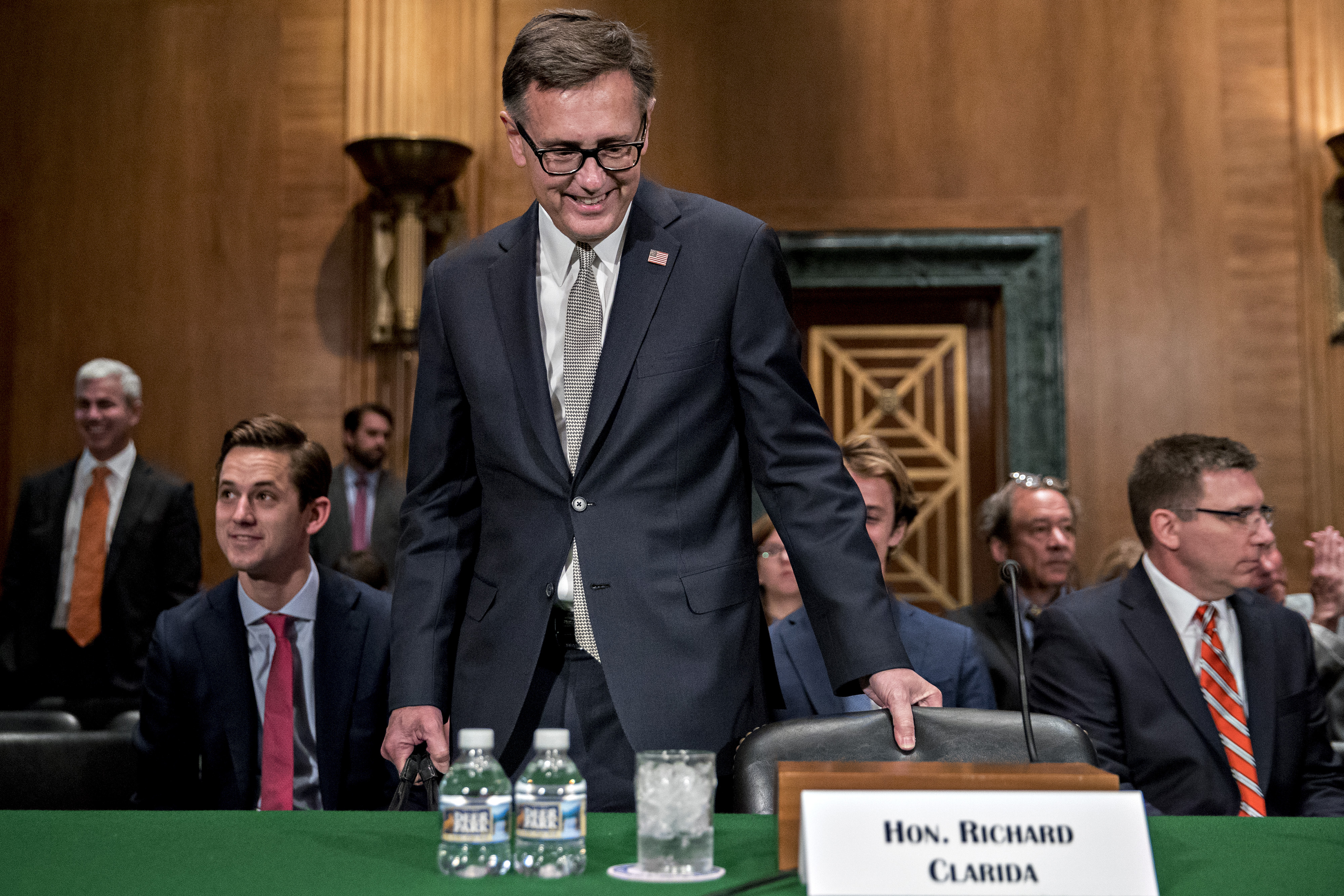 Clarida traded into stocks on eve of Powell pandemic statement - Vimarsana News
