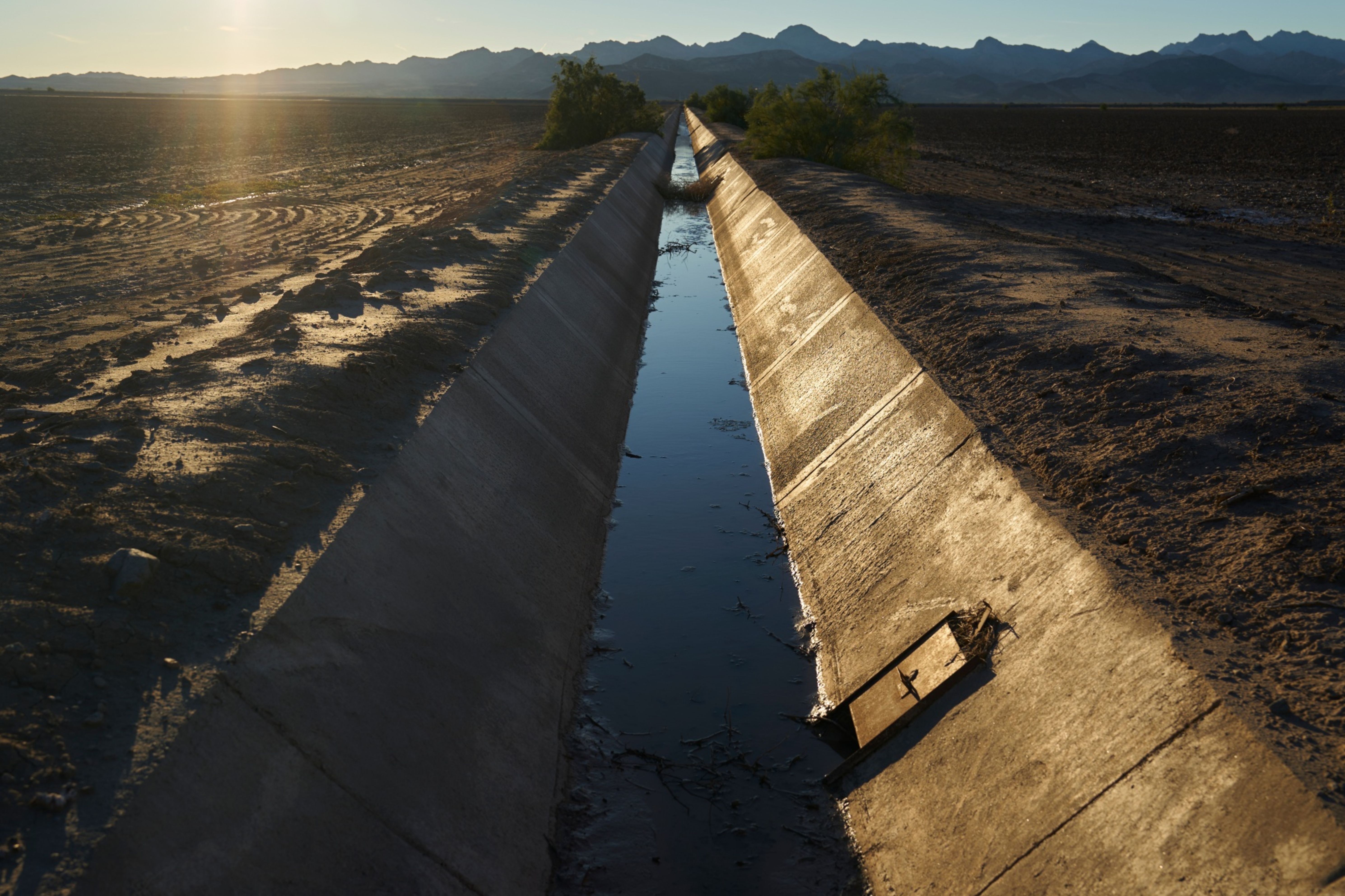 Arizona dips toes into water desalination with proposed pipeline - Vimarsana News