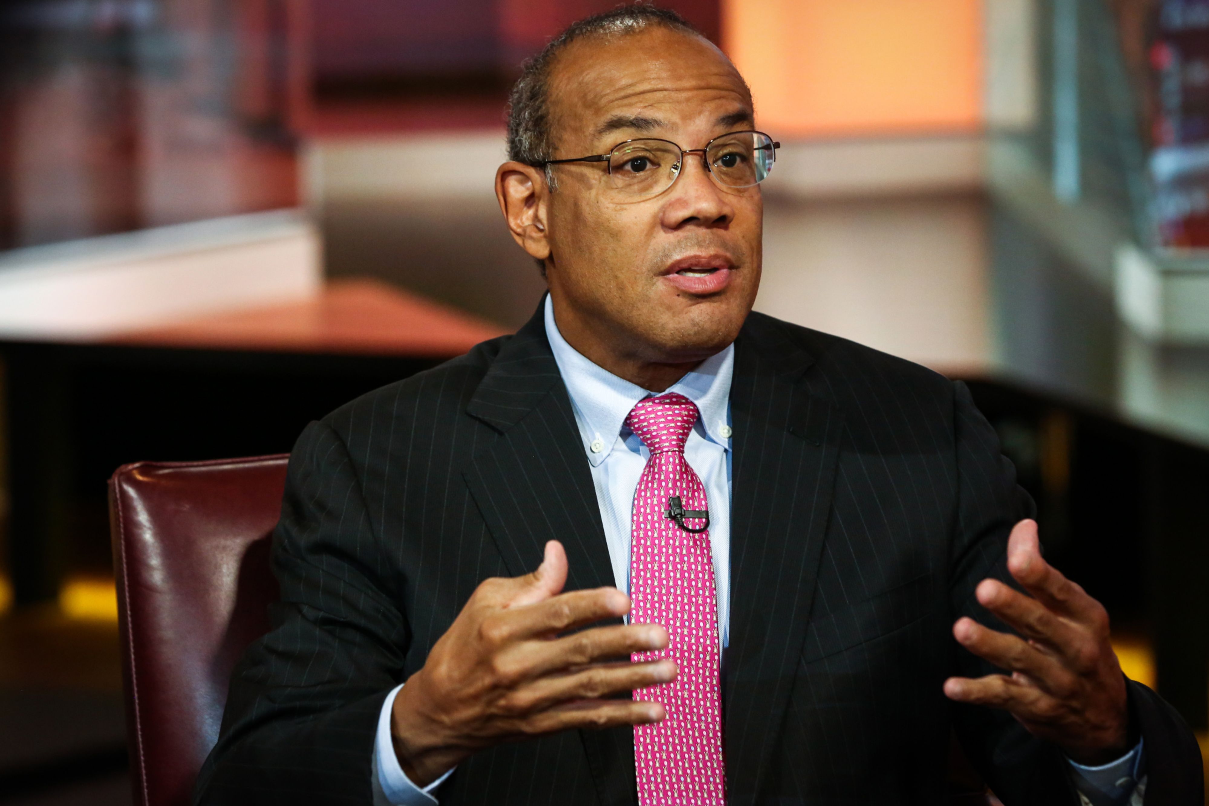 Ariel partners with Schwab, Vanguard and J.P. Morgan - Vimarsana News