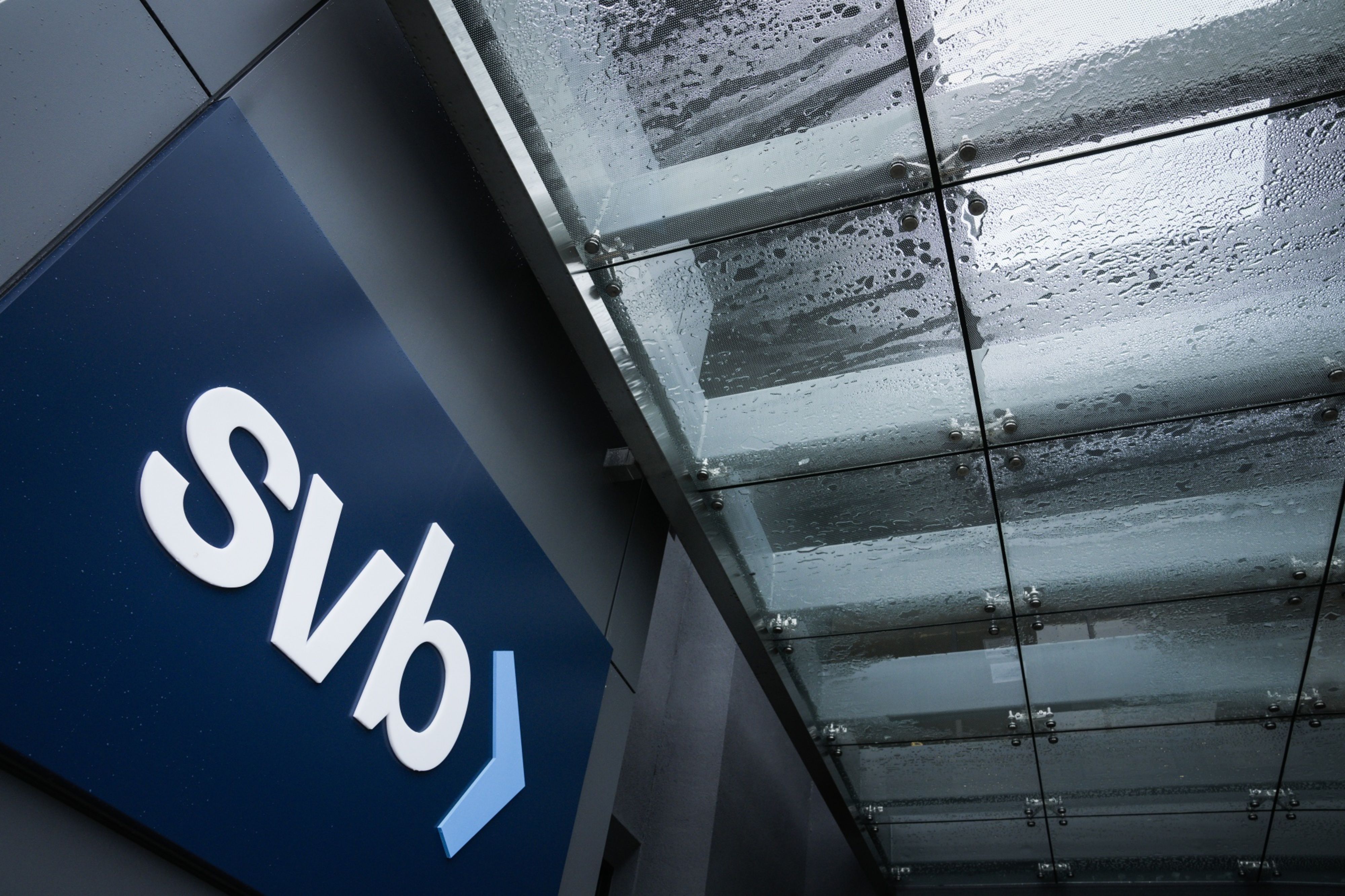 Liquidity Group plans $3 billion emergency loans to aid start-ups hit by SVB - Vimarsana News