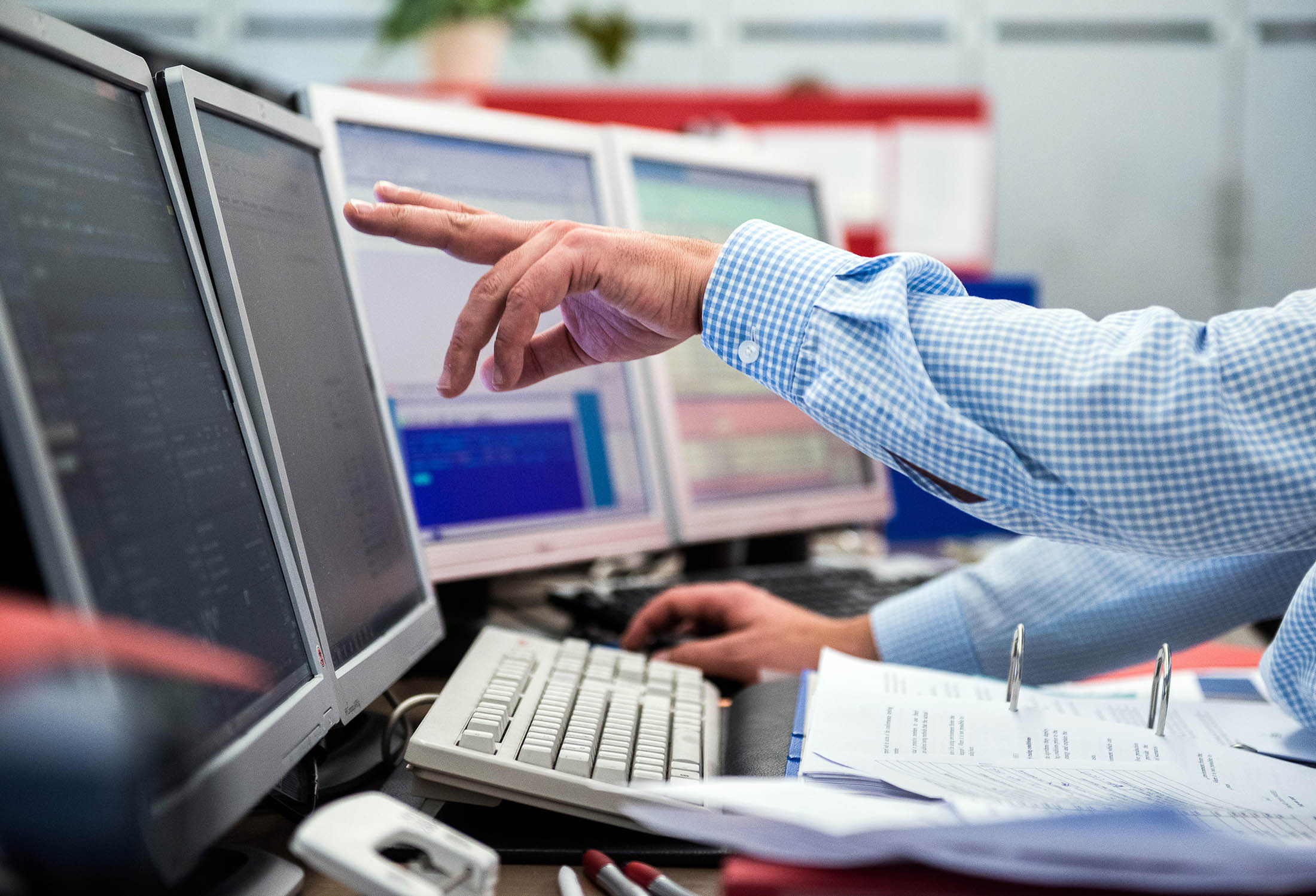 How small and mid-sized firms can use technology to clear compliance hurdles - Vimarsana News