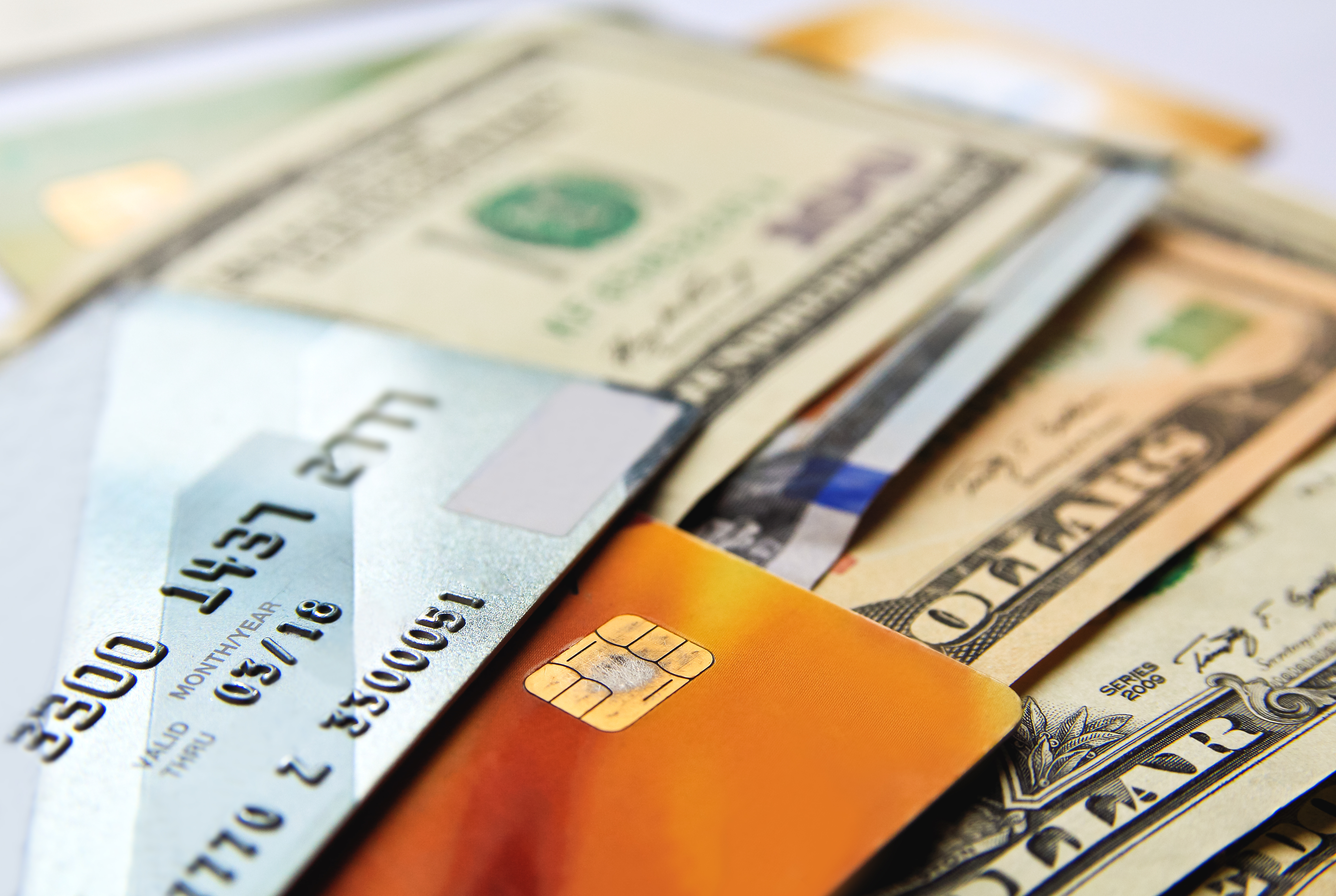 Cash, ATMs get a second wind as inflation rises, pandemic habits fade - Vimarsana News