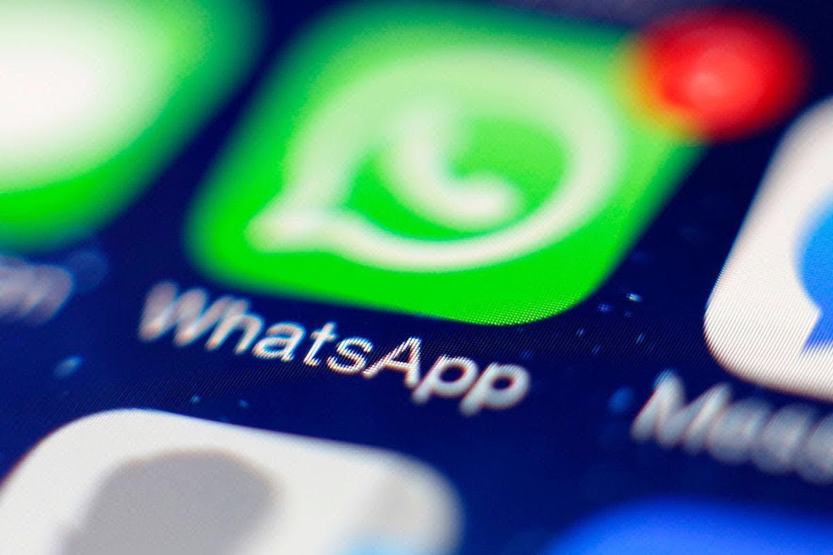 Bankers aren't allowed to use WhatsApp. Why are they still doing it? - Vimarsana News