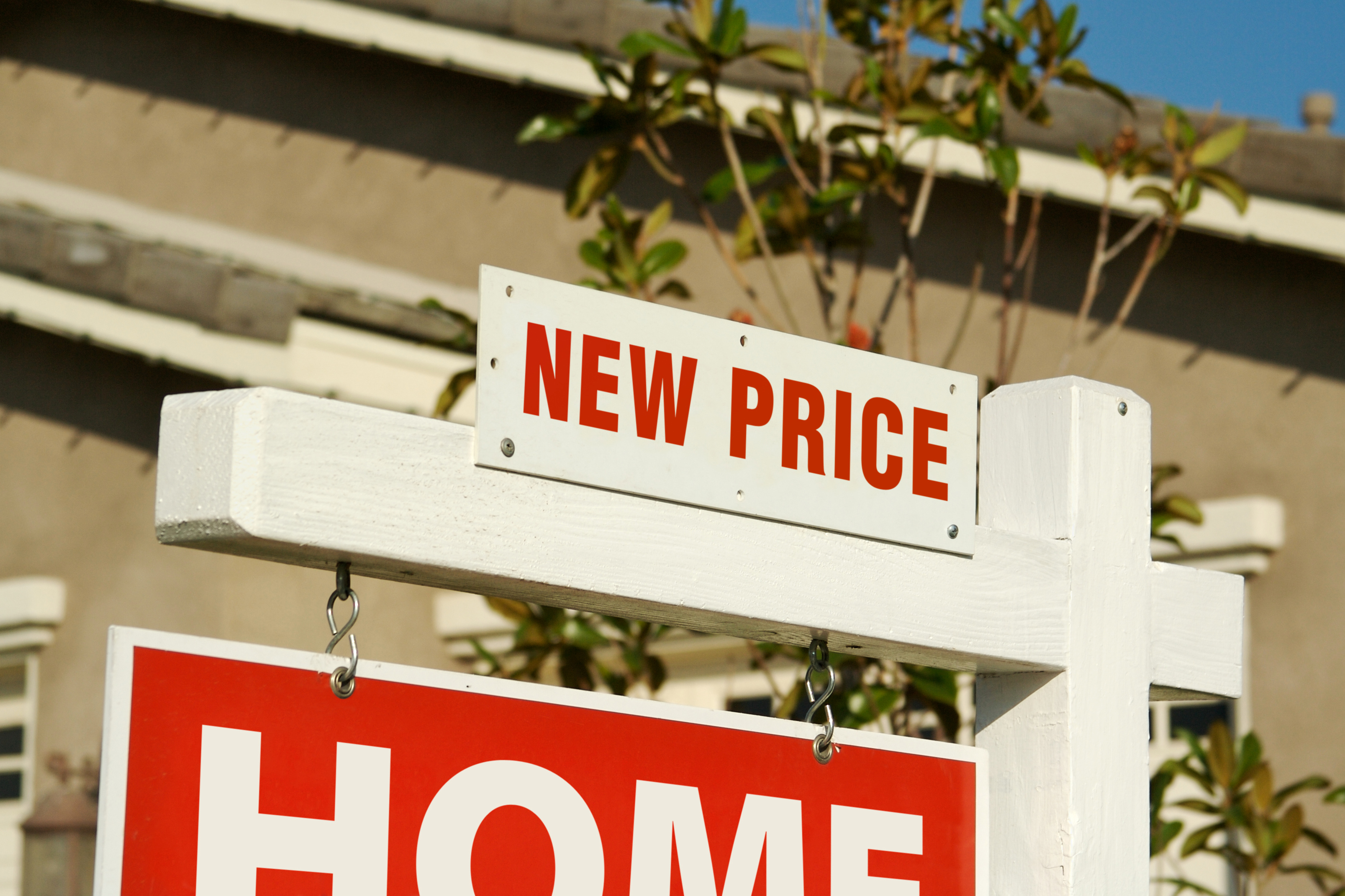 Homes overvalued in 88% of metro areas: S&P - Vimarsana News