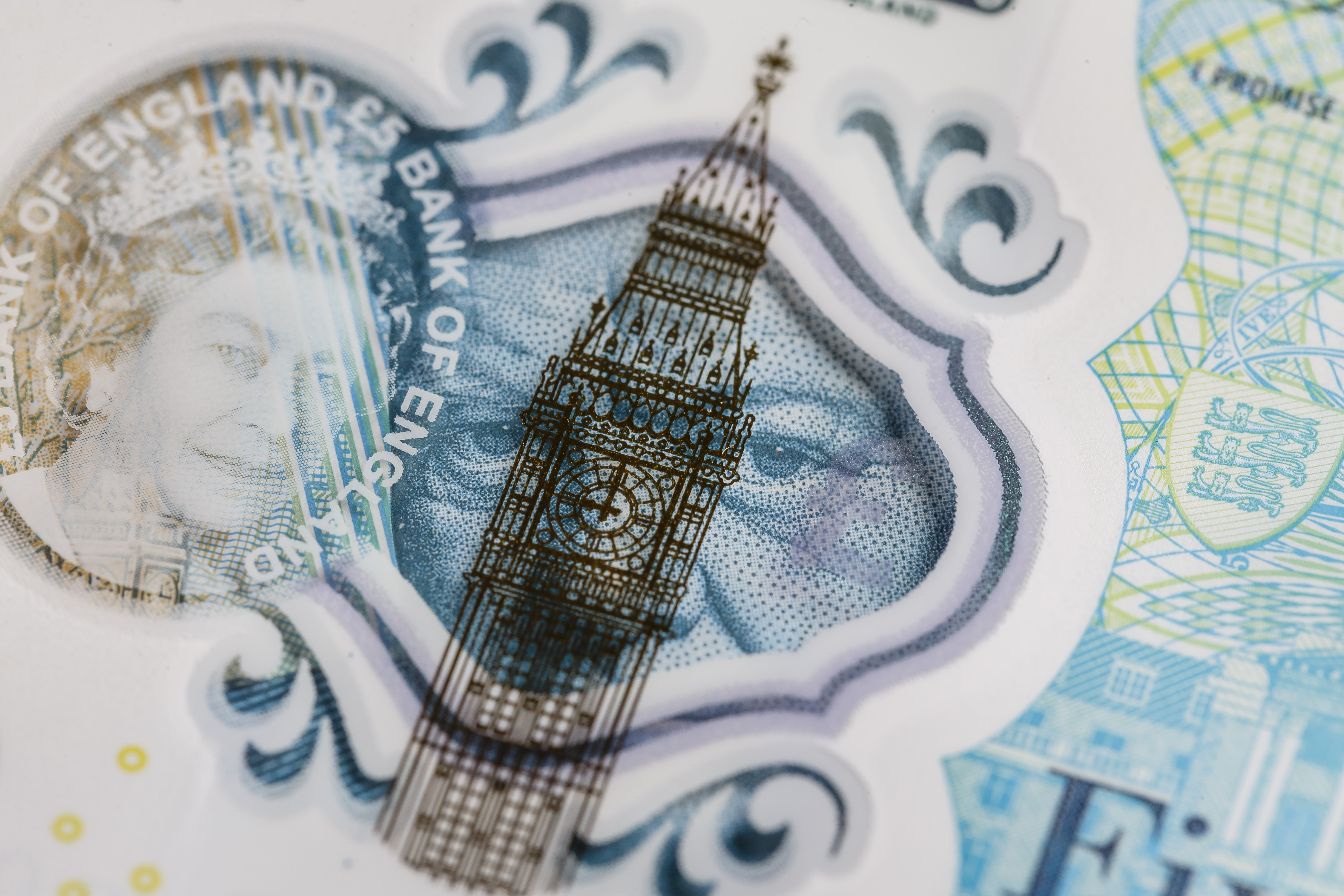Revolut wants U.K. banking license; Singapore discourages cash gifting - Vimarsana News