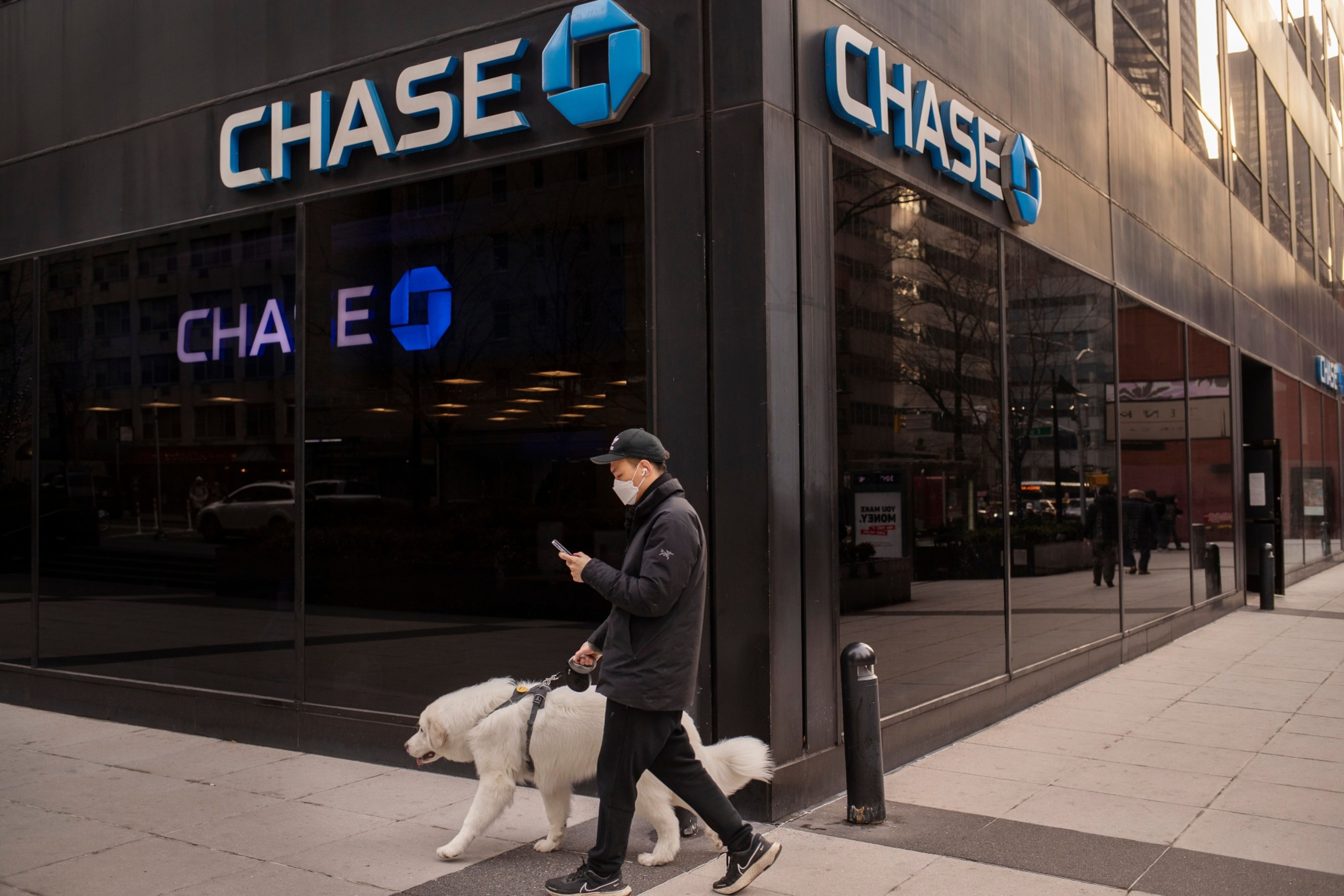 JPMorgan Chase is phasing out safe deposit boxes - Vimarsana News