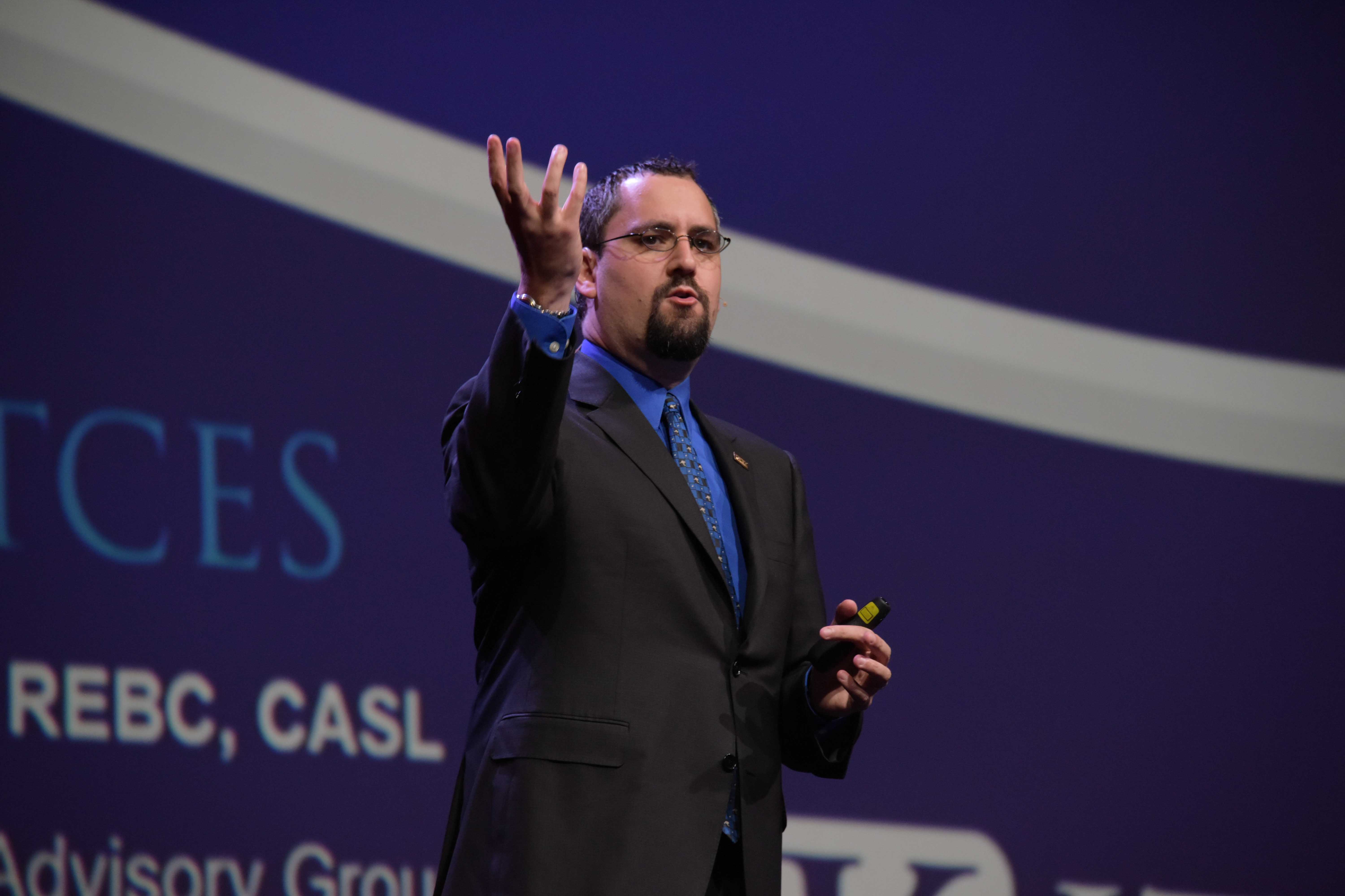 Michael Kitces explains the roadblocks preventing advisors from embracing cryptocurrencies - Vimarsana News