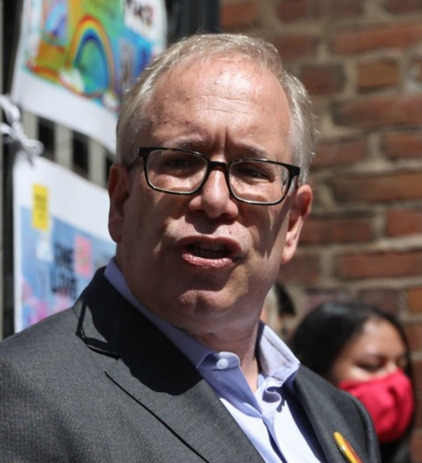 Stringer sues de Blasio over emergency contracting order - Vimarsana News