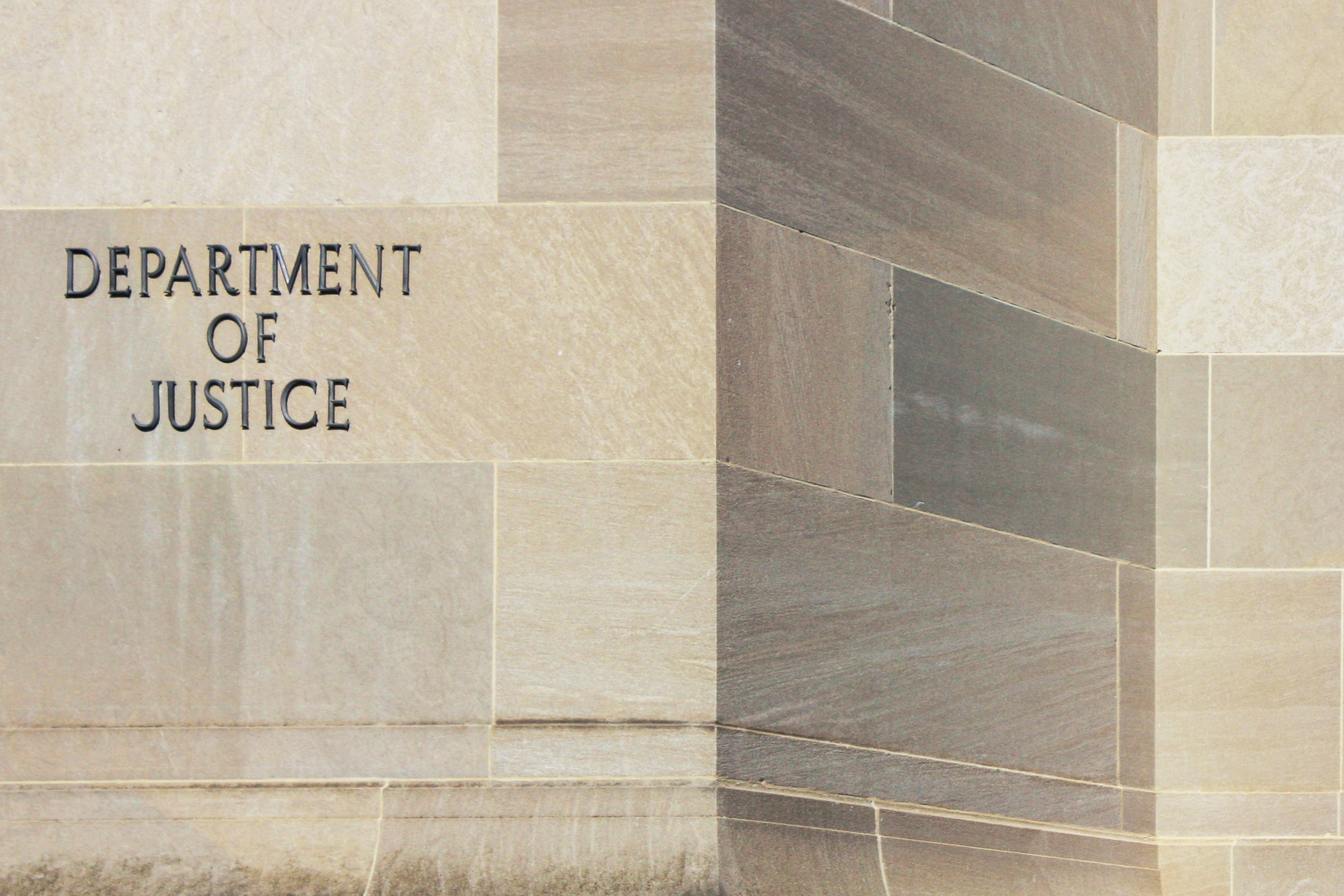 Ex-bank president in North Dakota gets prison time after guilty plea - Vimarsana News