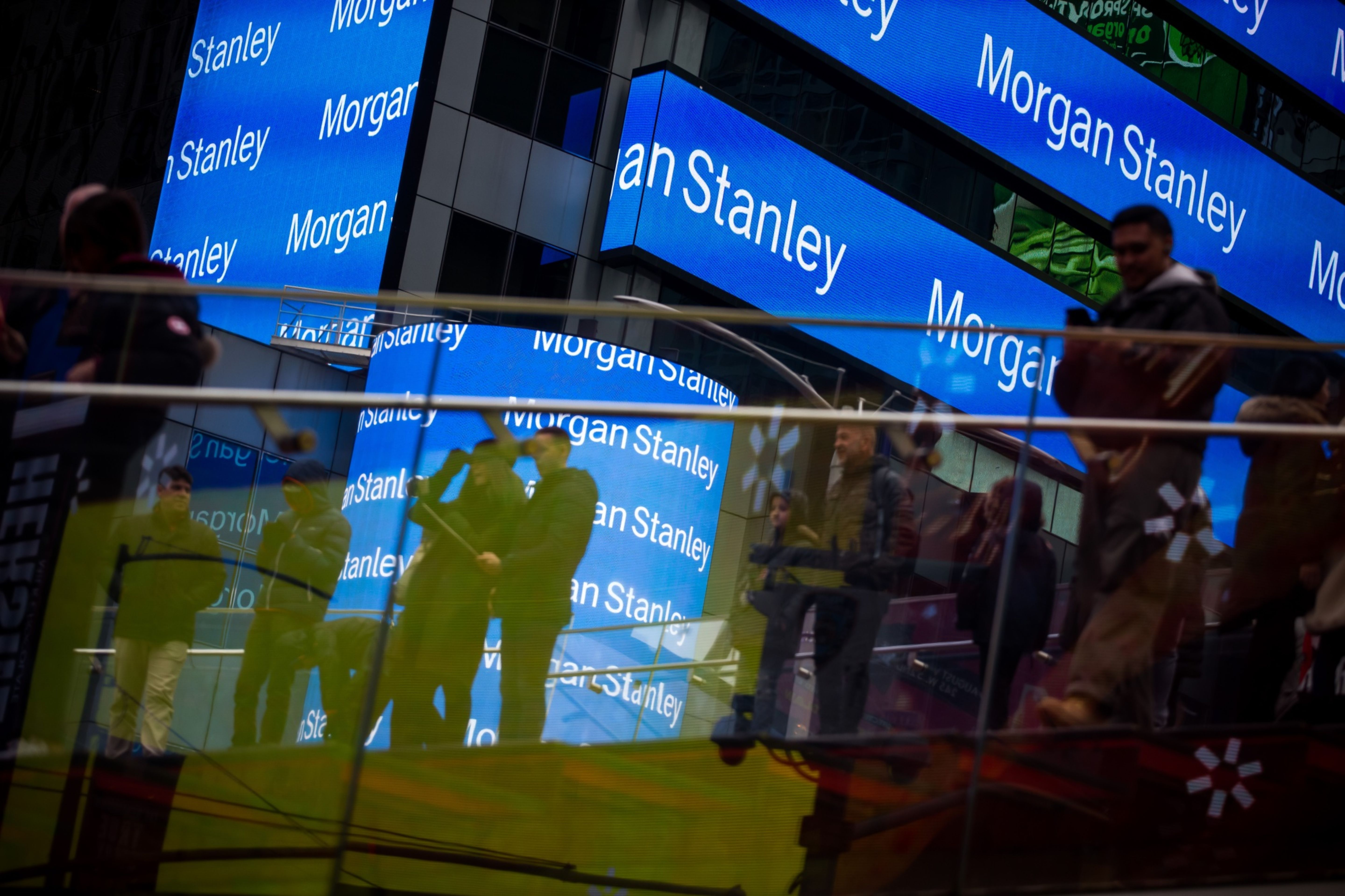 Morgan Stanley, RBC team tangle over $600 million of client assets and advisor prenup - Vimarsana News