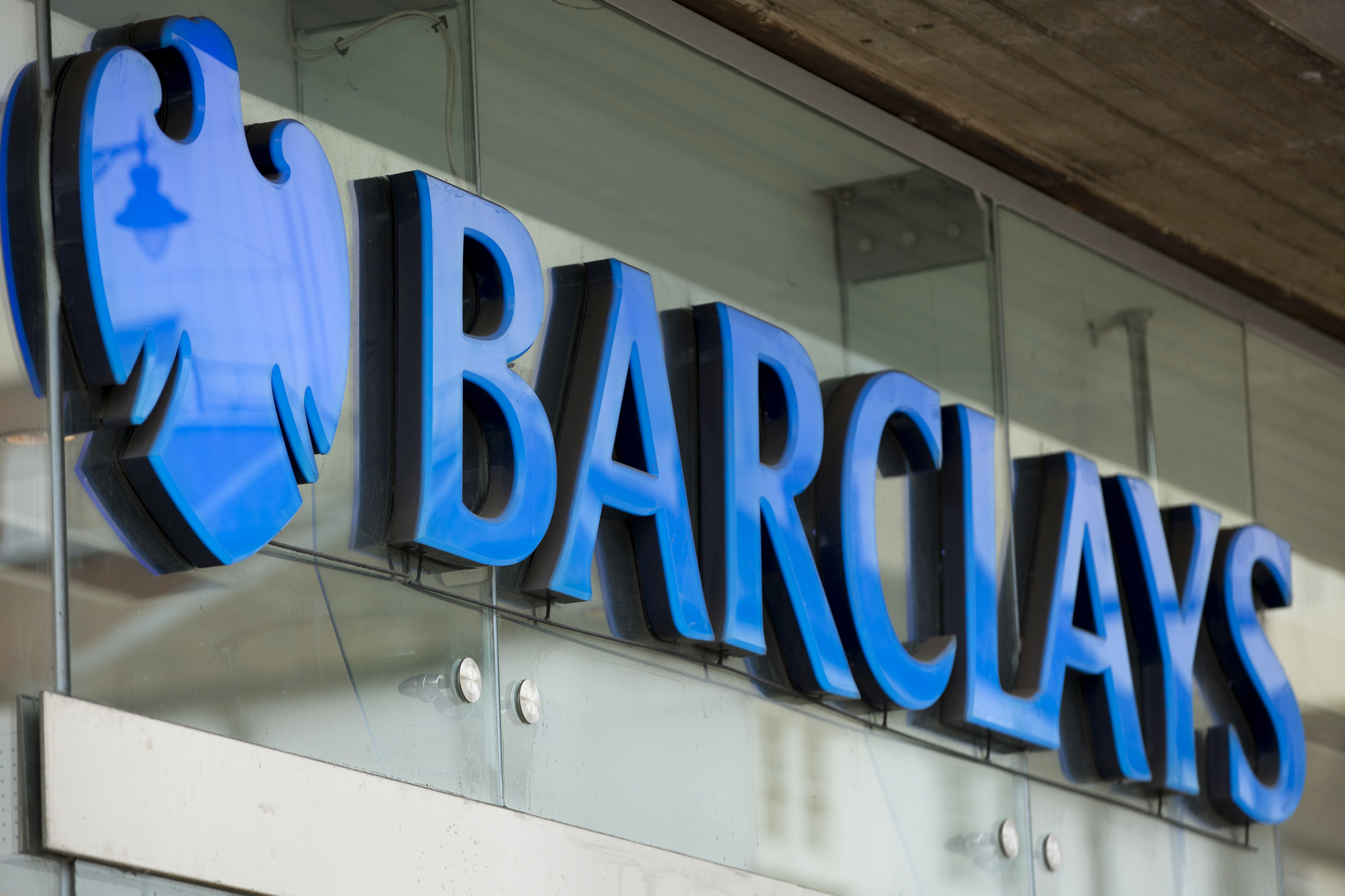 Banks, payment companies invite more techies to their labs - Vimarsana News