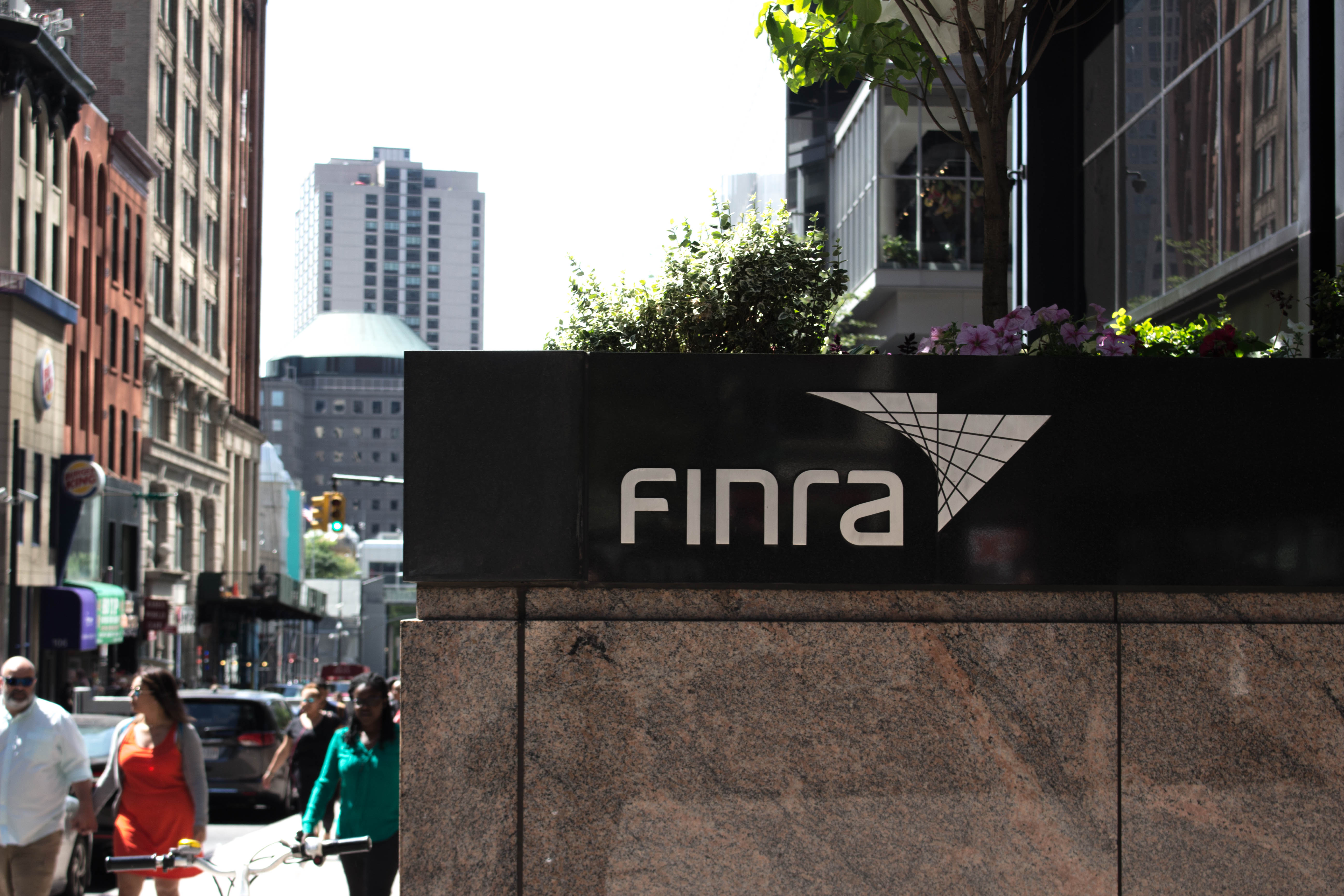 Broker's fraud charges preceded by long history of working for banned firms - Vimarsana News