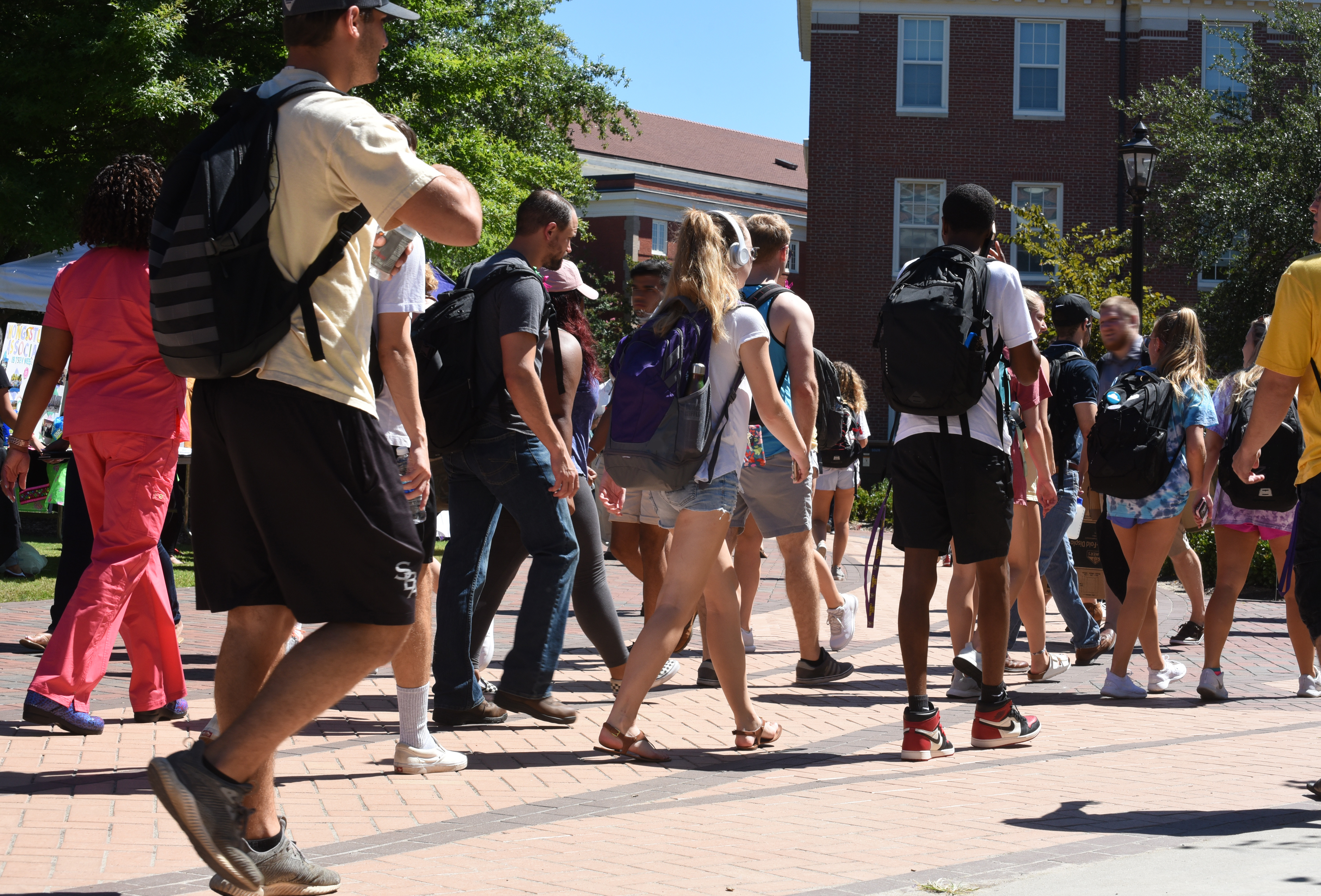 Is tech the 'front end gateway' to nab college students as customers? - Vimarsana News
