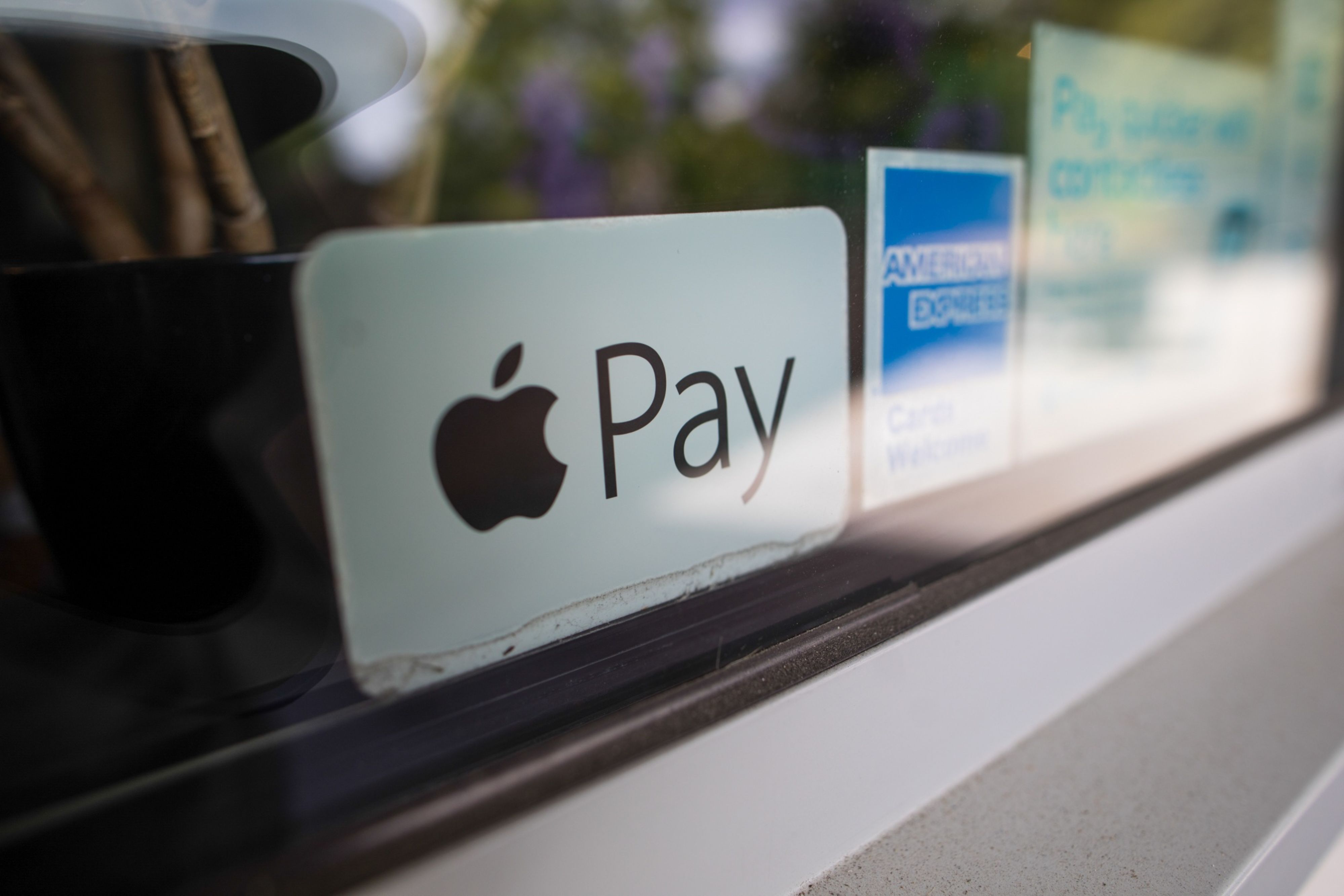 Apple working to bring more financial services in-house - Vimarsana News