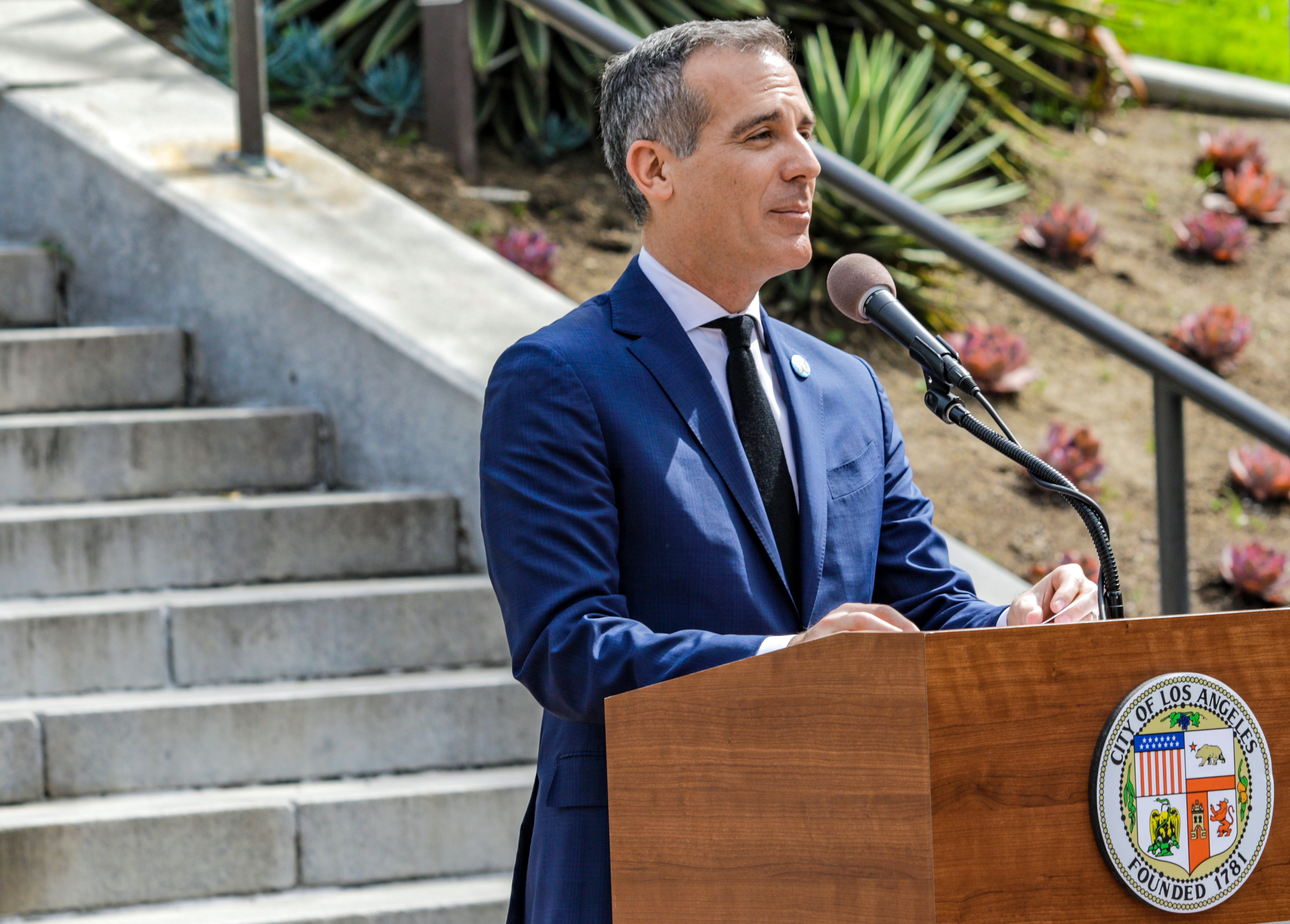 Los Angeles DWP rating seen as safe from its management turmoil - Vimarsana News
