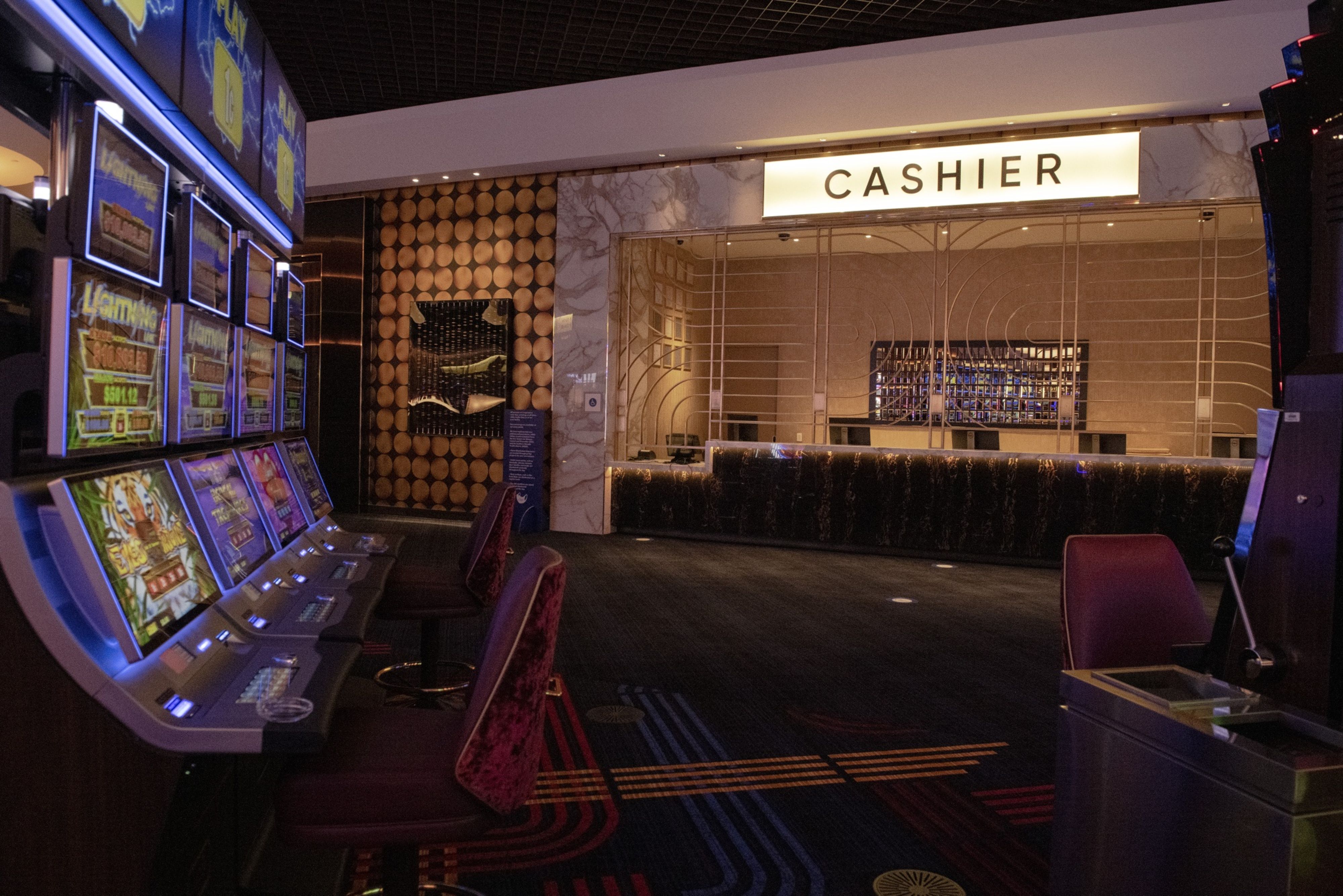 Can casino payment tech sustain ATMs as cash use declines? - Vimarsana News